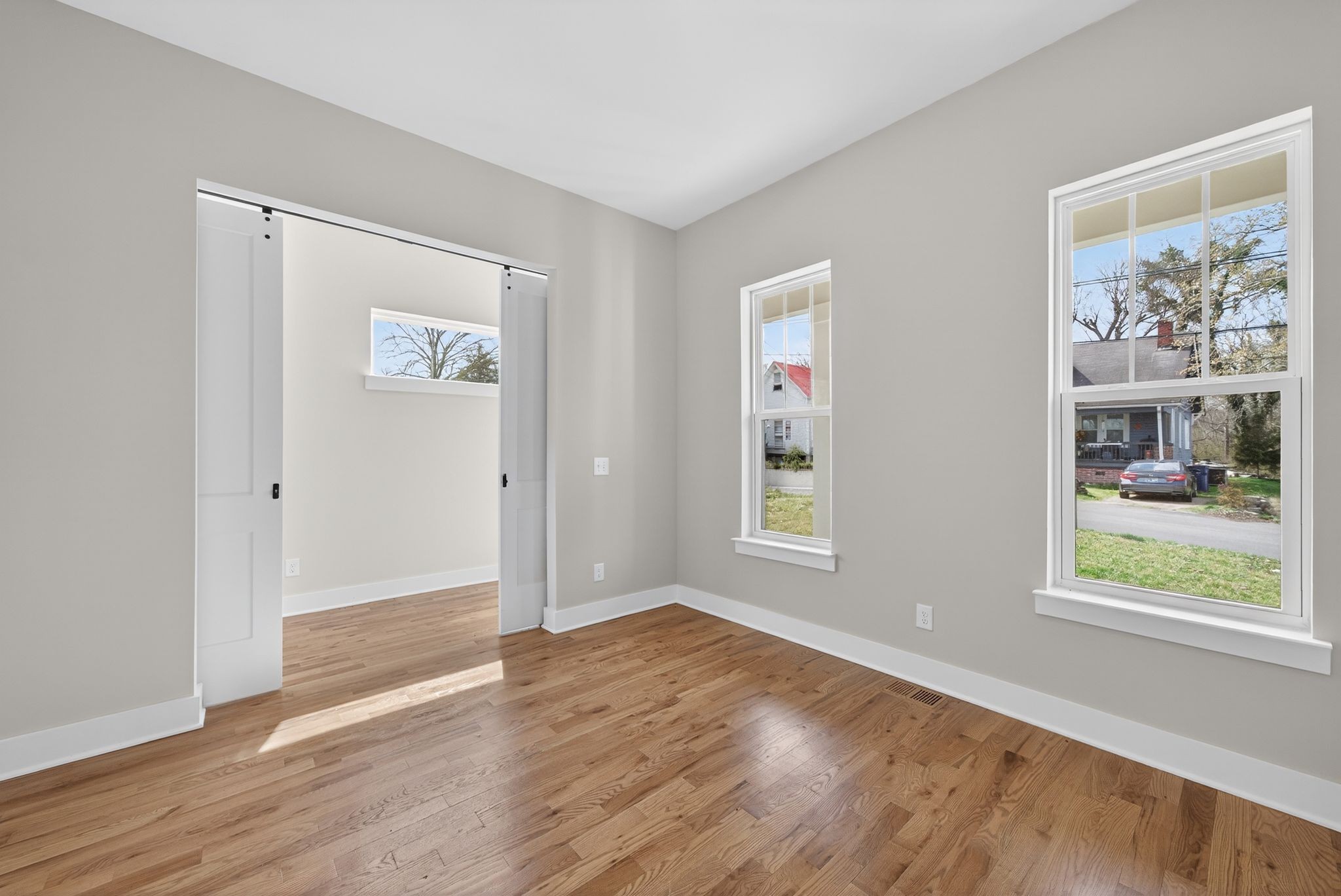 1109 Parker St Property Photo 13