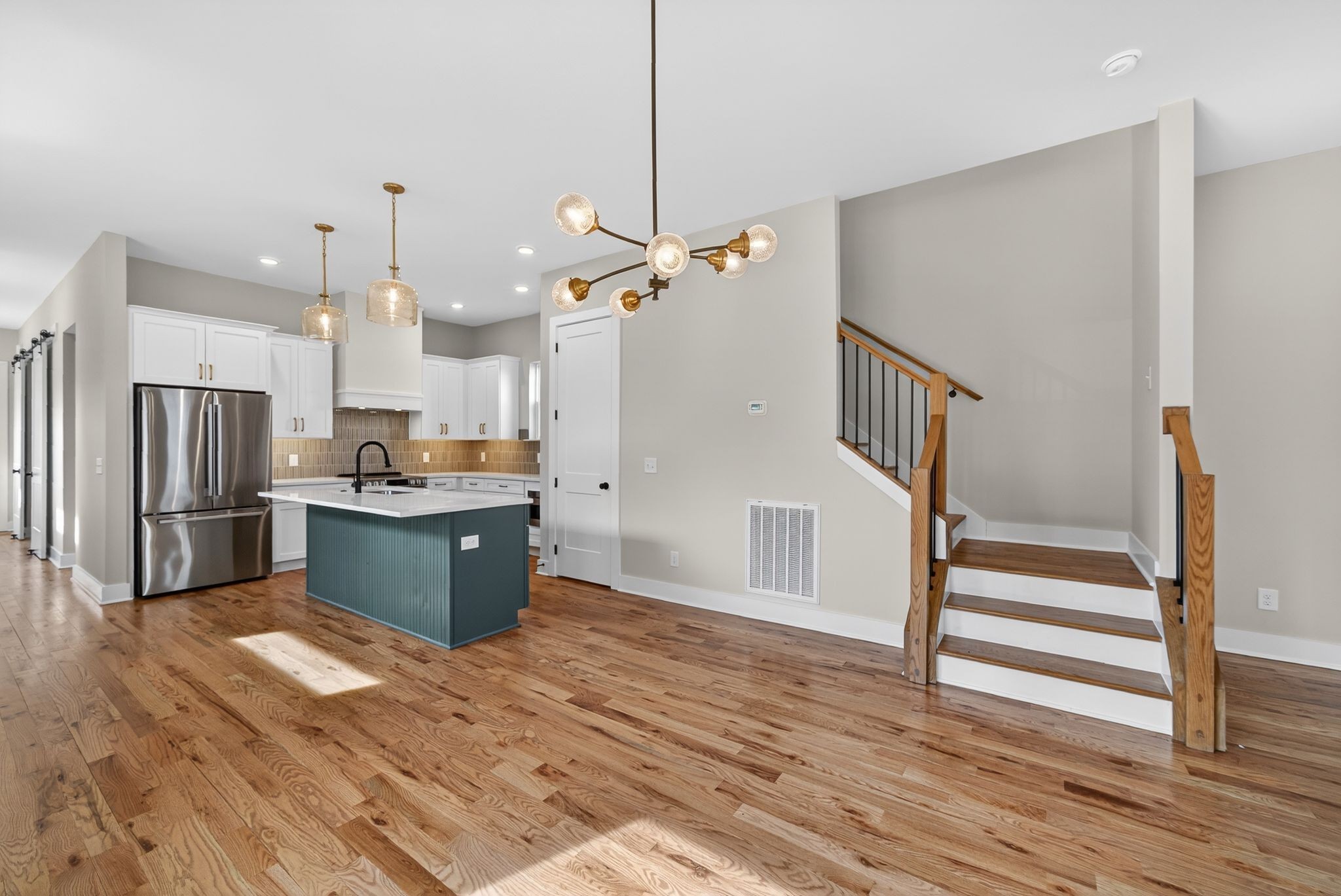 1109 Parker St Property Photo 16