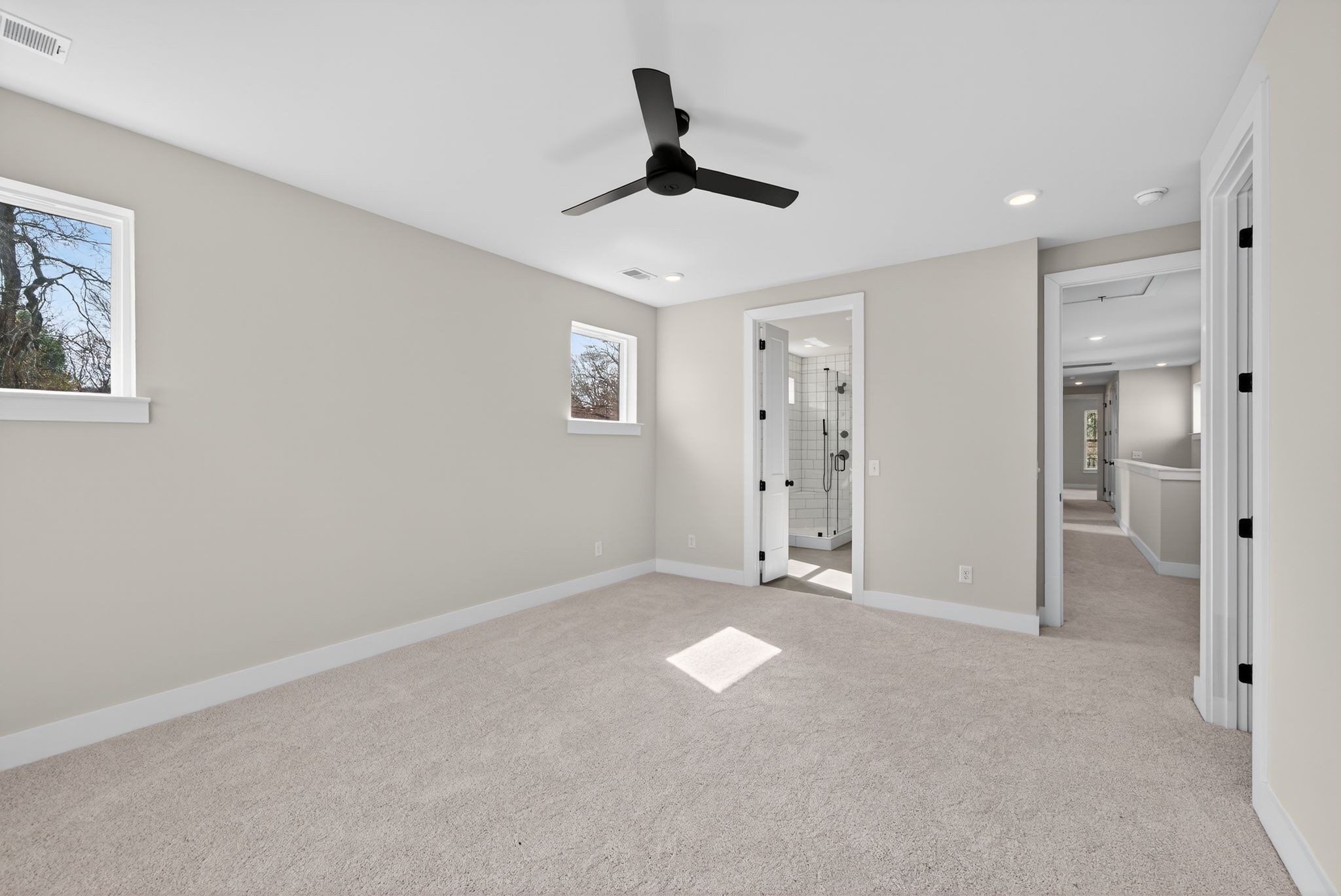 1109 Parker St Property Photo 27