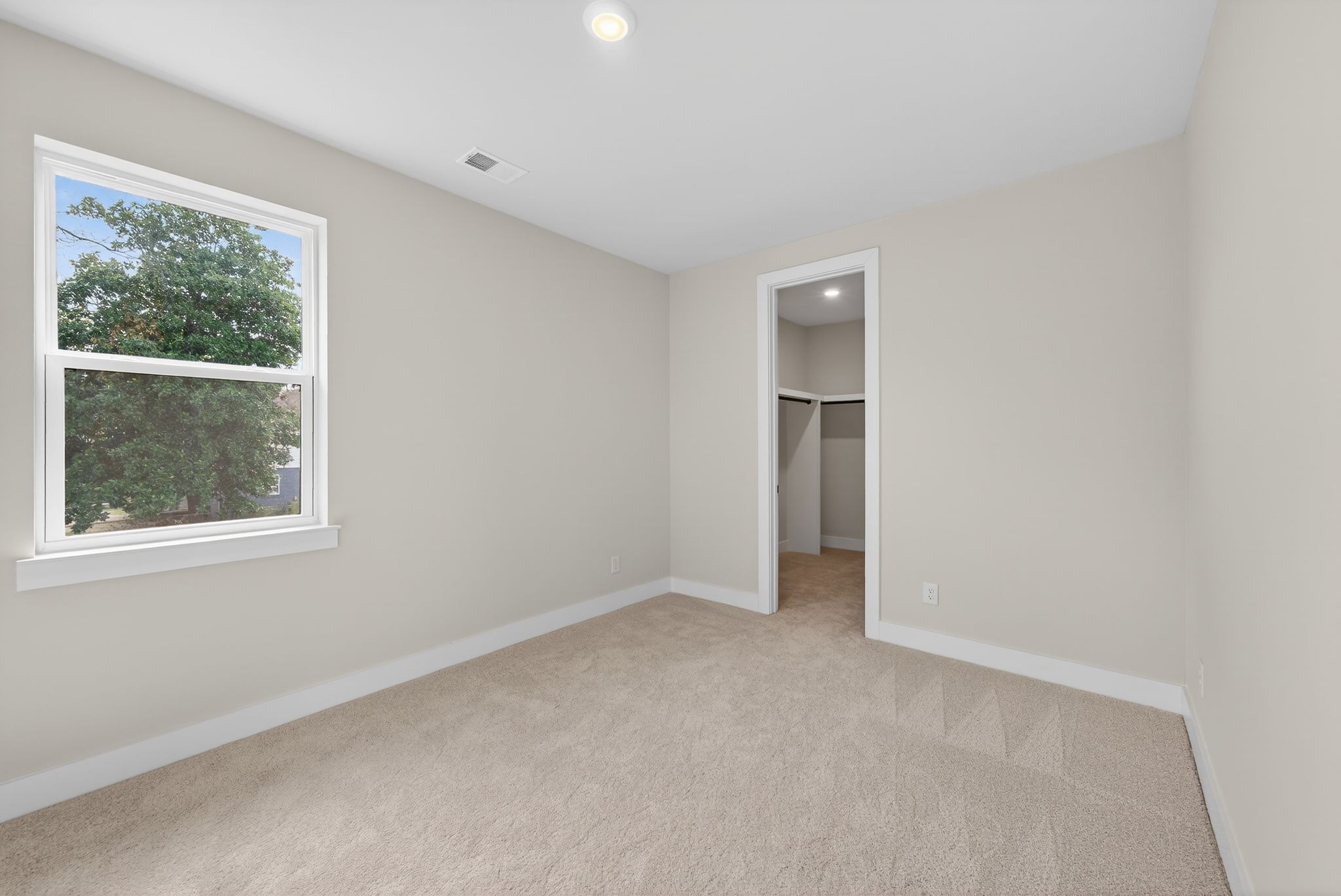1109 Parker St Property Photo 33