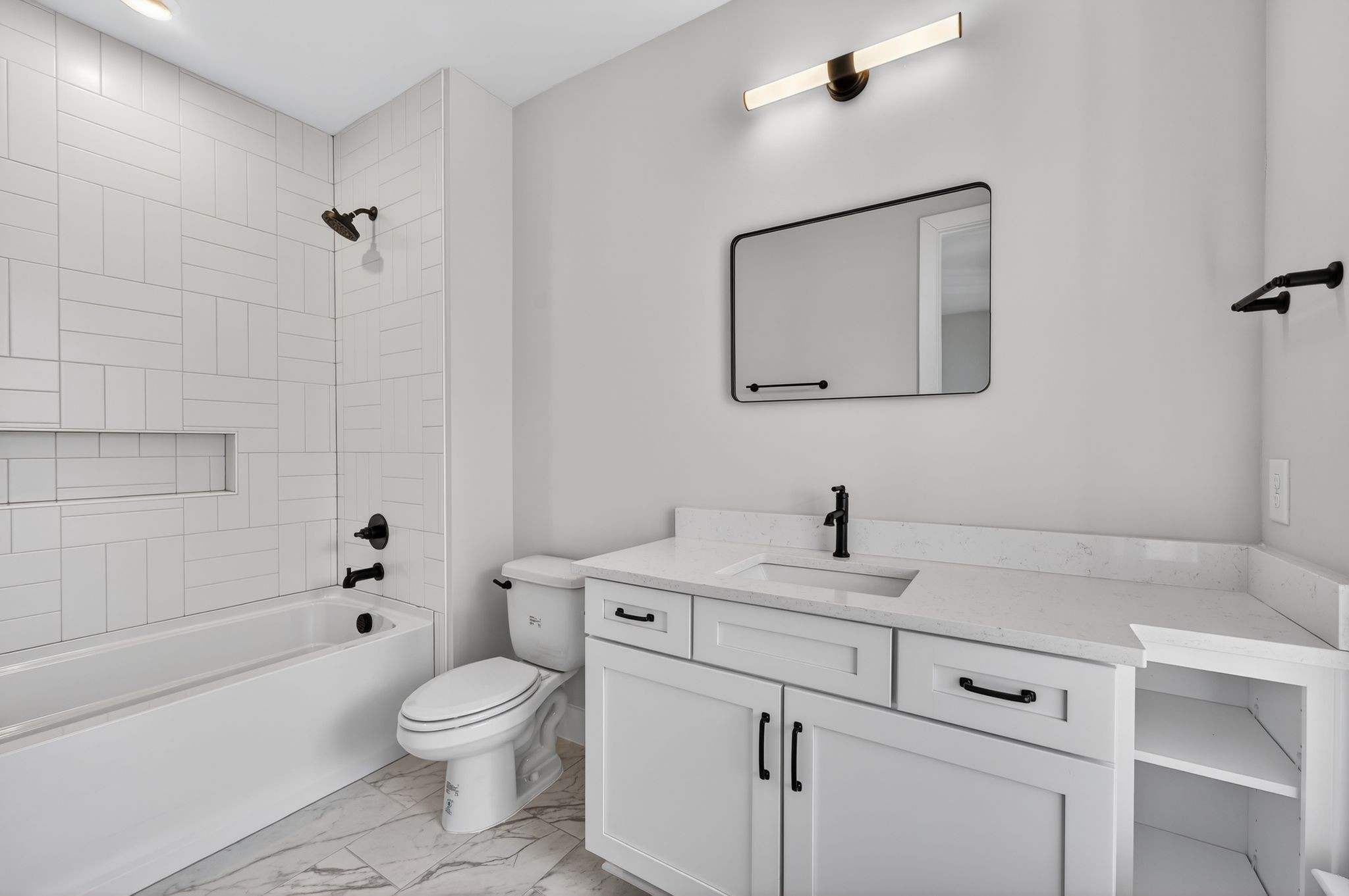 1109 Parker St Property Photo 39