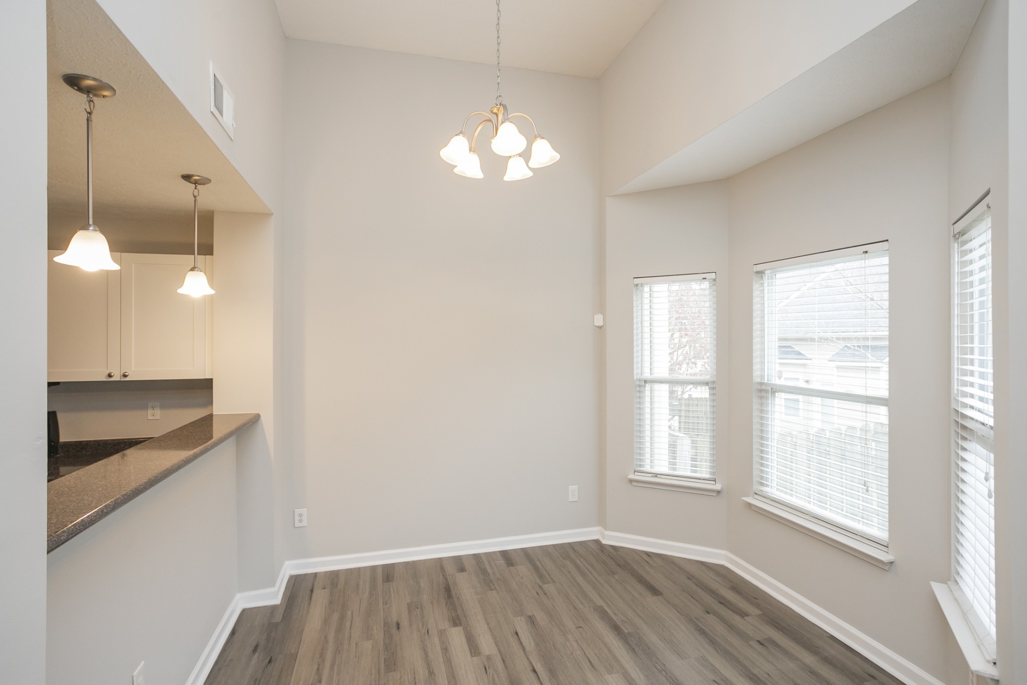 1515 Bridgecrest Drive Property Photo 15