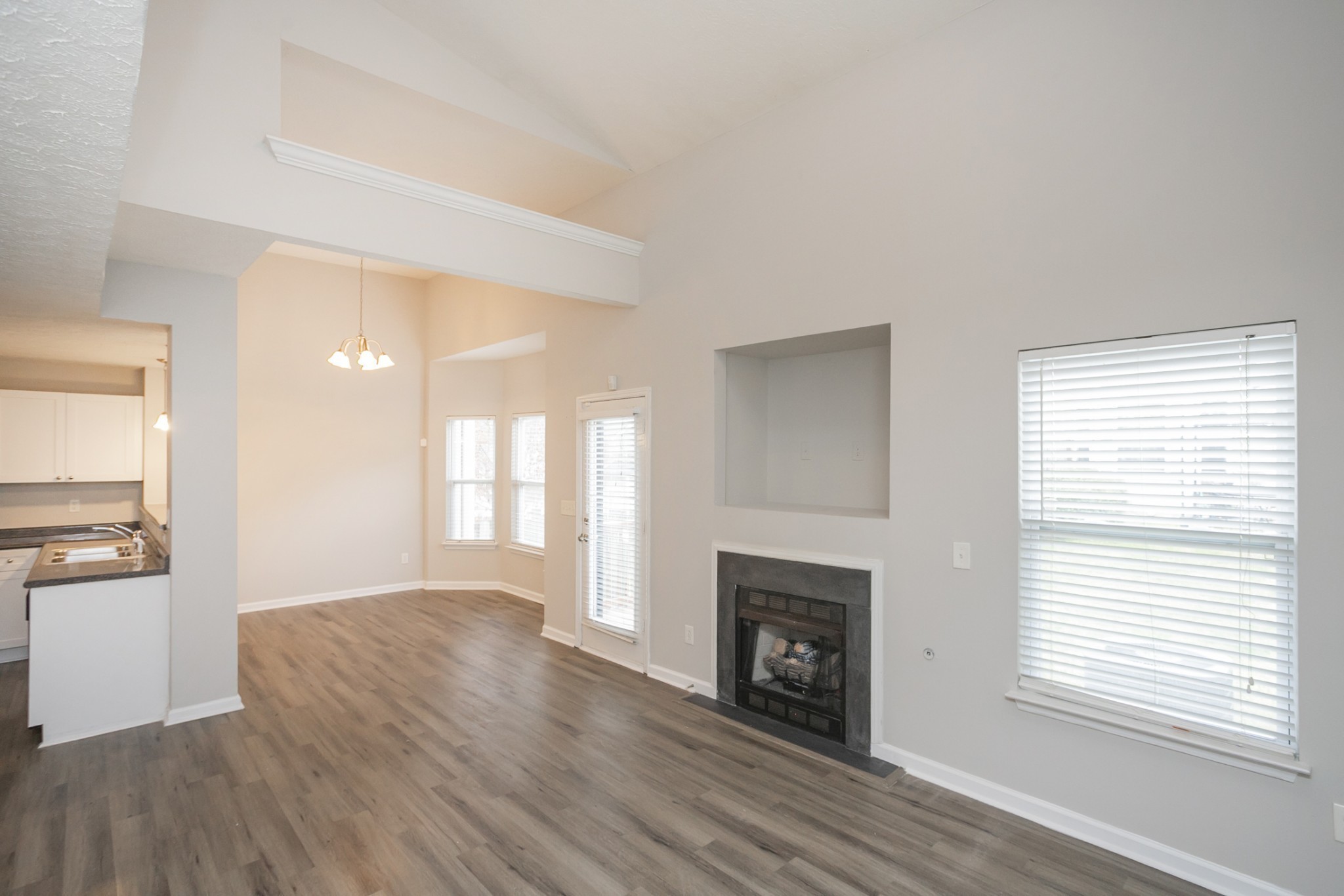 1515 Bridgecrest Drive Property Photo 17
