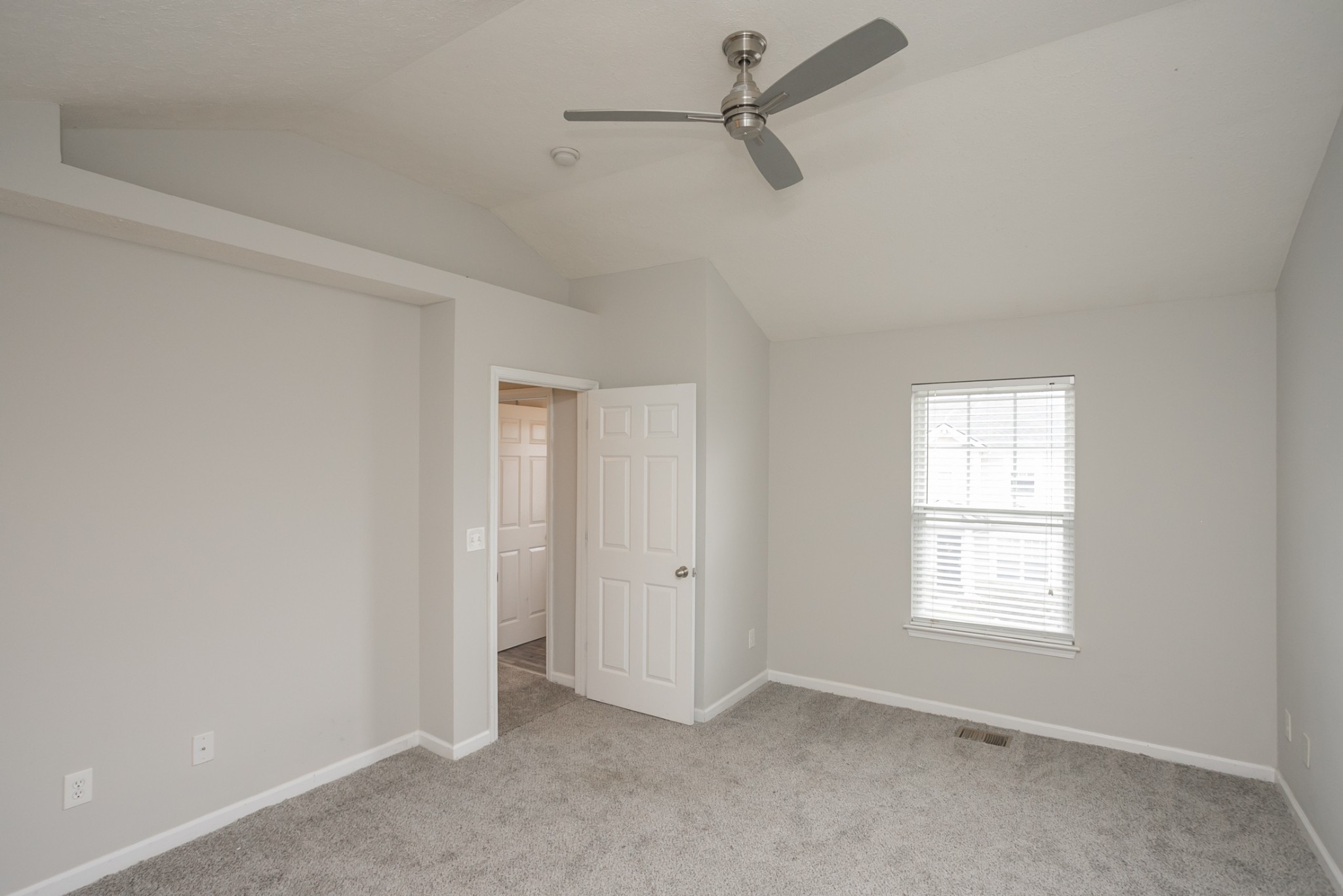 1515 Bridgecrest Drive Property Photo 32