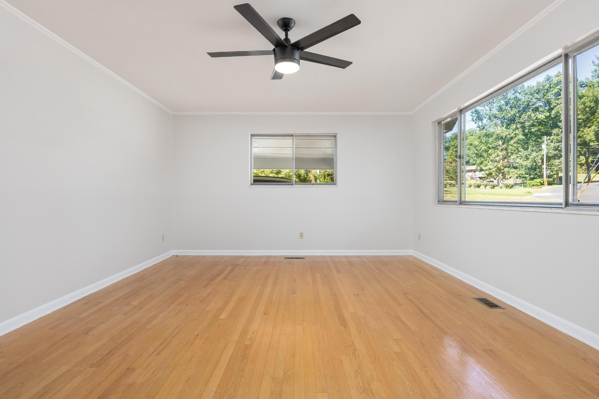 1109 Peerless Drive, Nw Property Photo 6