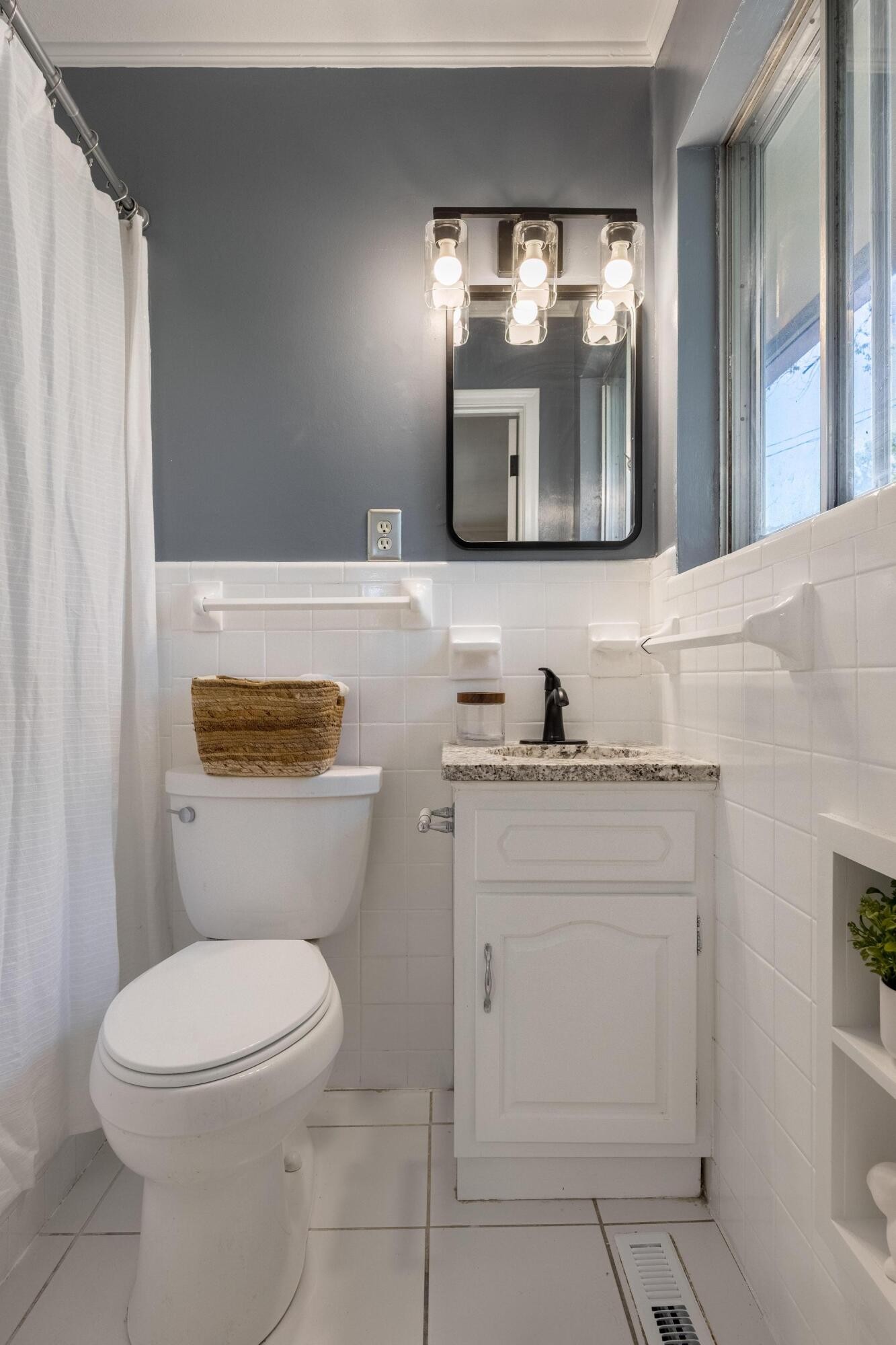 1109 Peerless Drive, Nw Property Photo 21