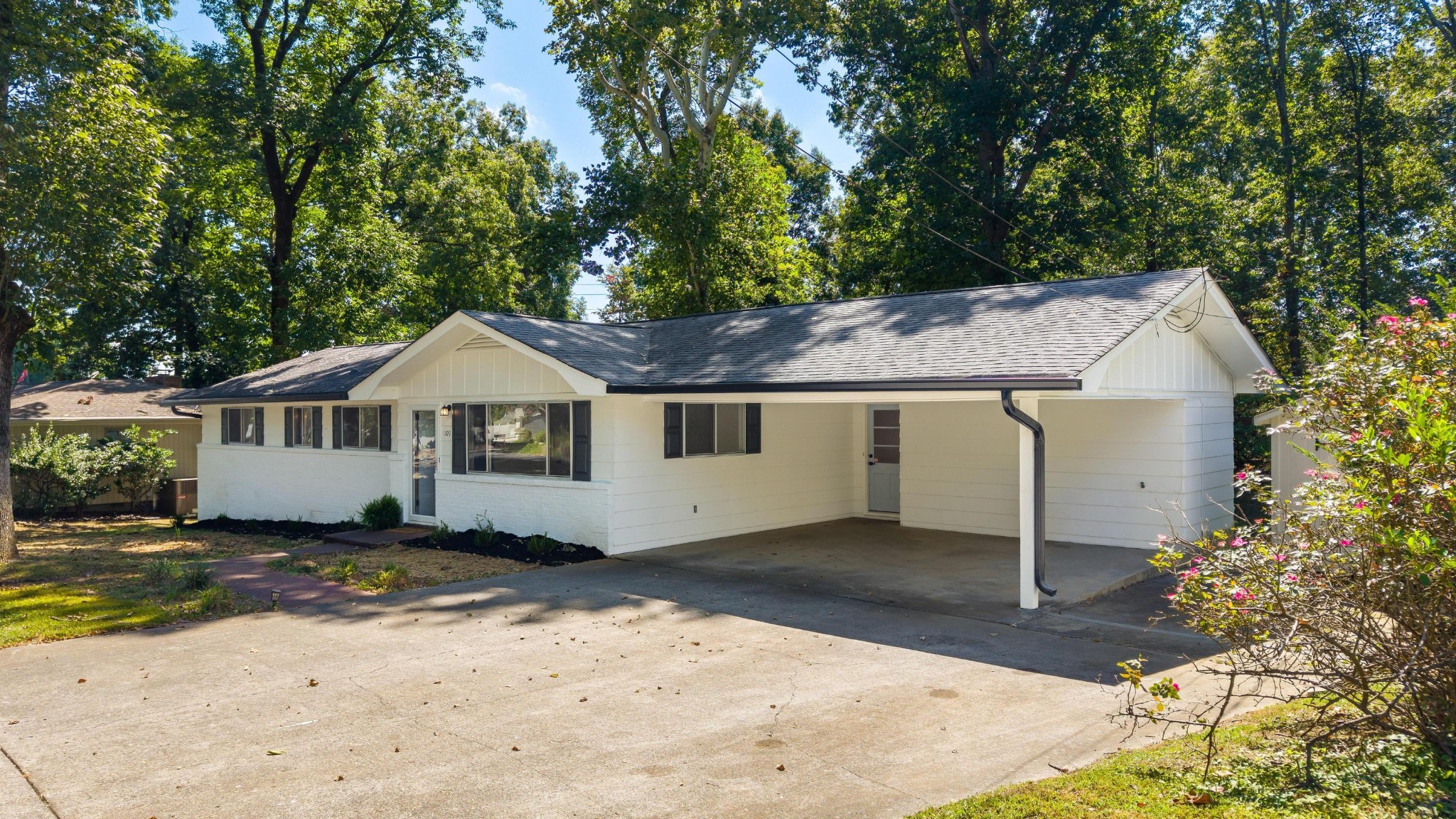 1109 Peerless Drive, Nw Property Photo 39