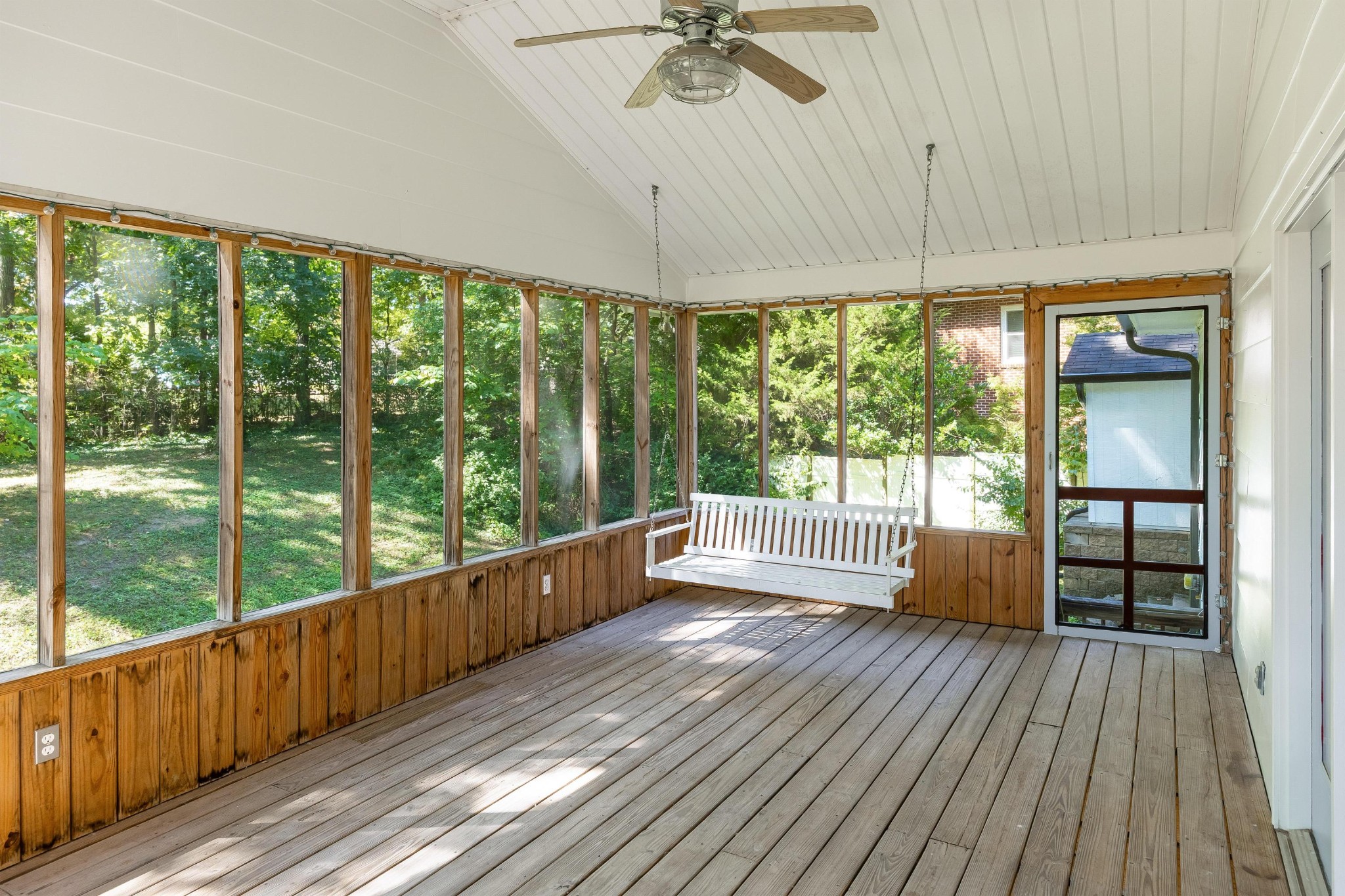 1109 Peerless Dr, Nw Property Photo 28