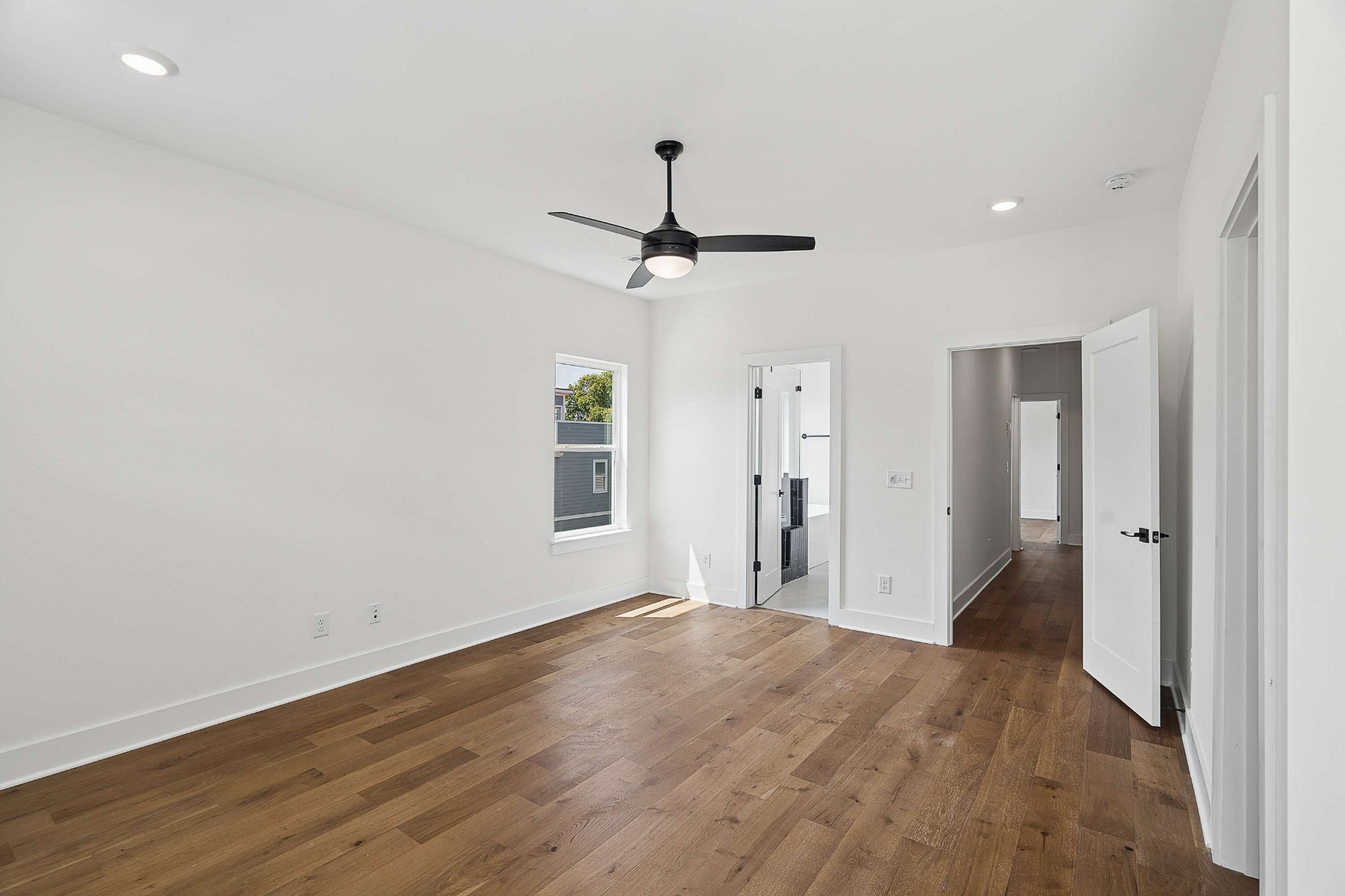 1117a 38th Ave, N Property Photo 30