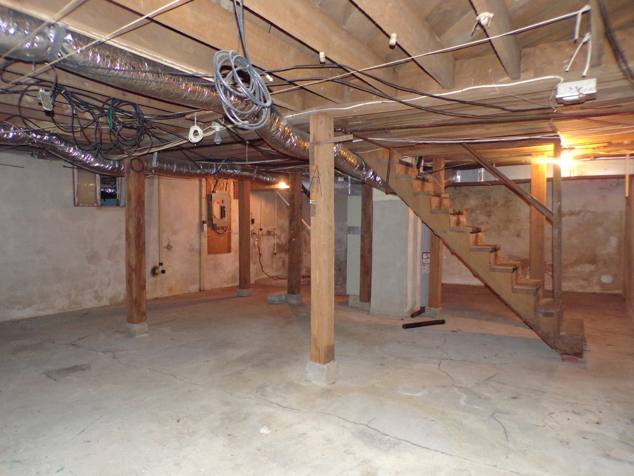408 W Main St Property Photo 96
