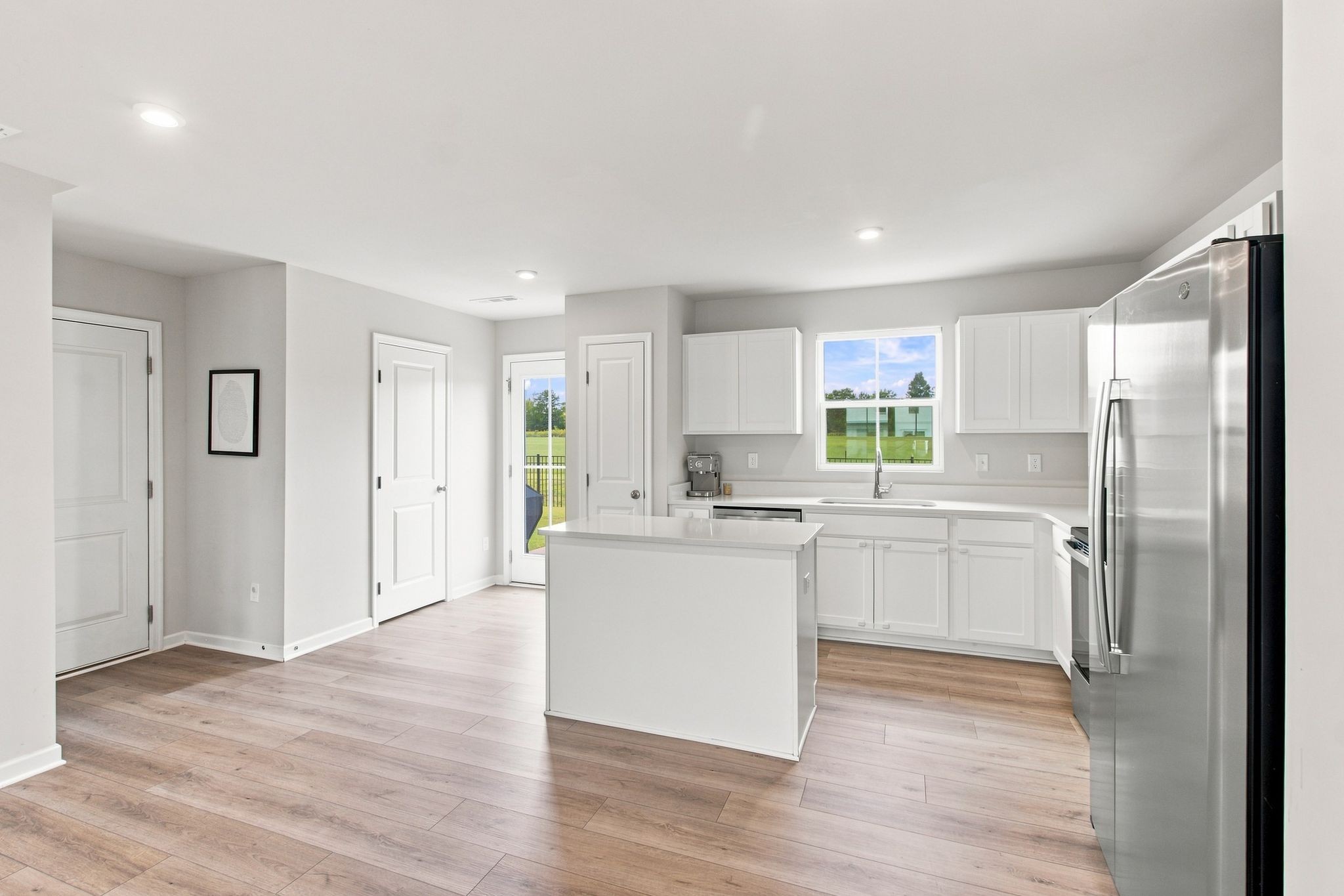 5318 Clarity Way Property Photo 6