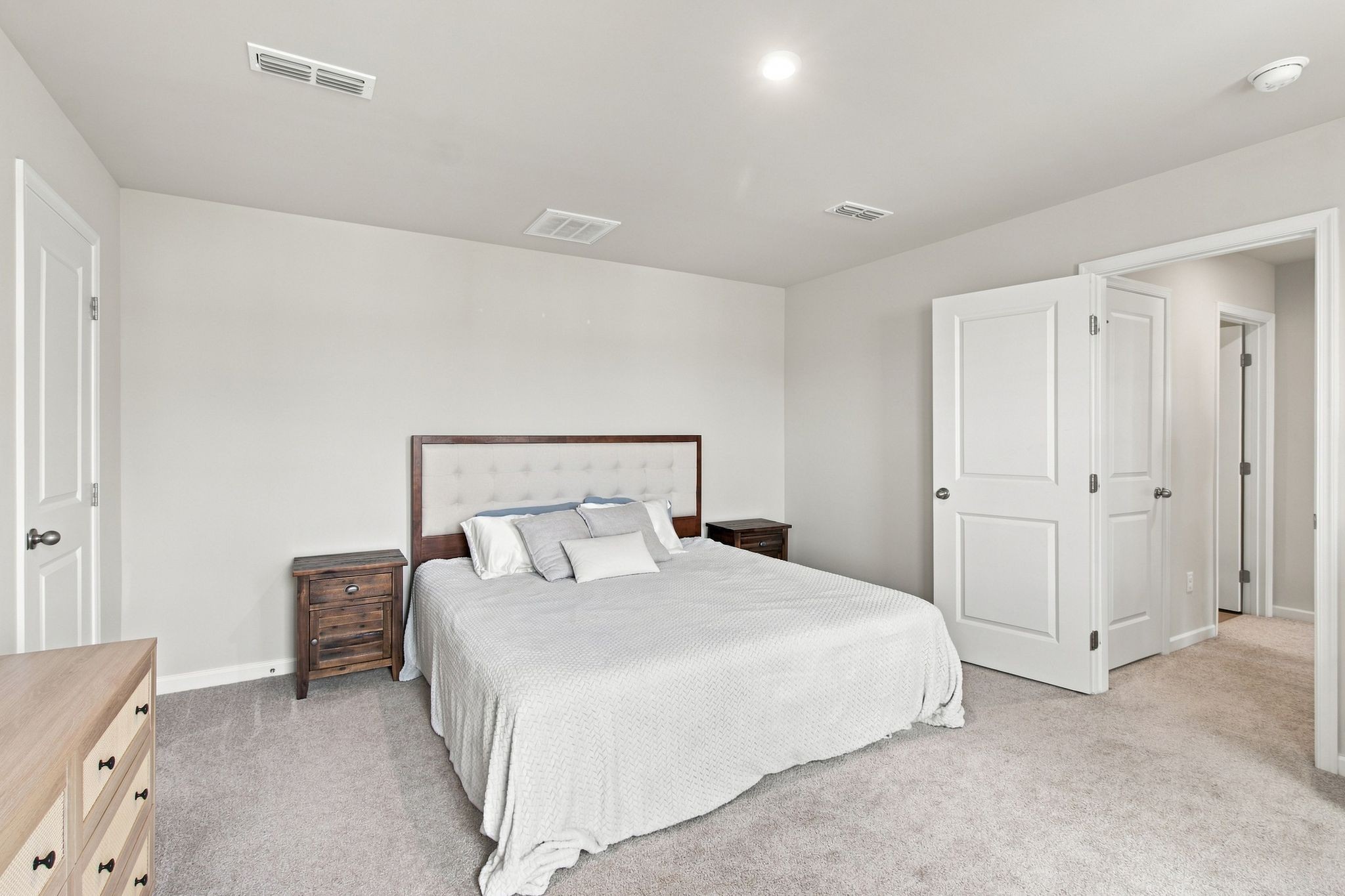 5318 Clarity Way Property Photo 11