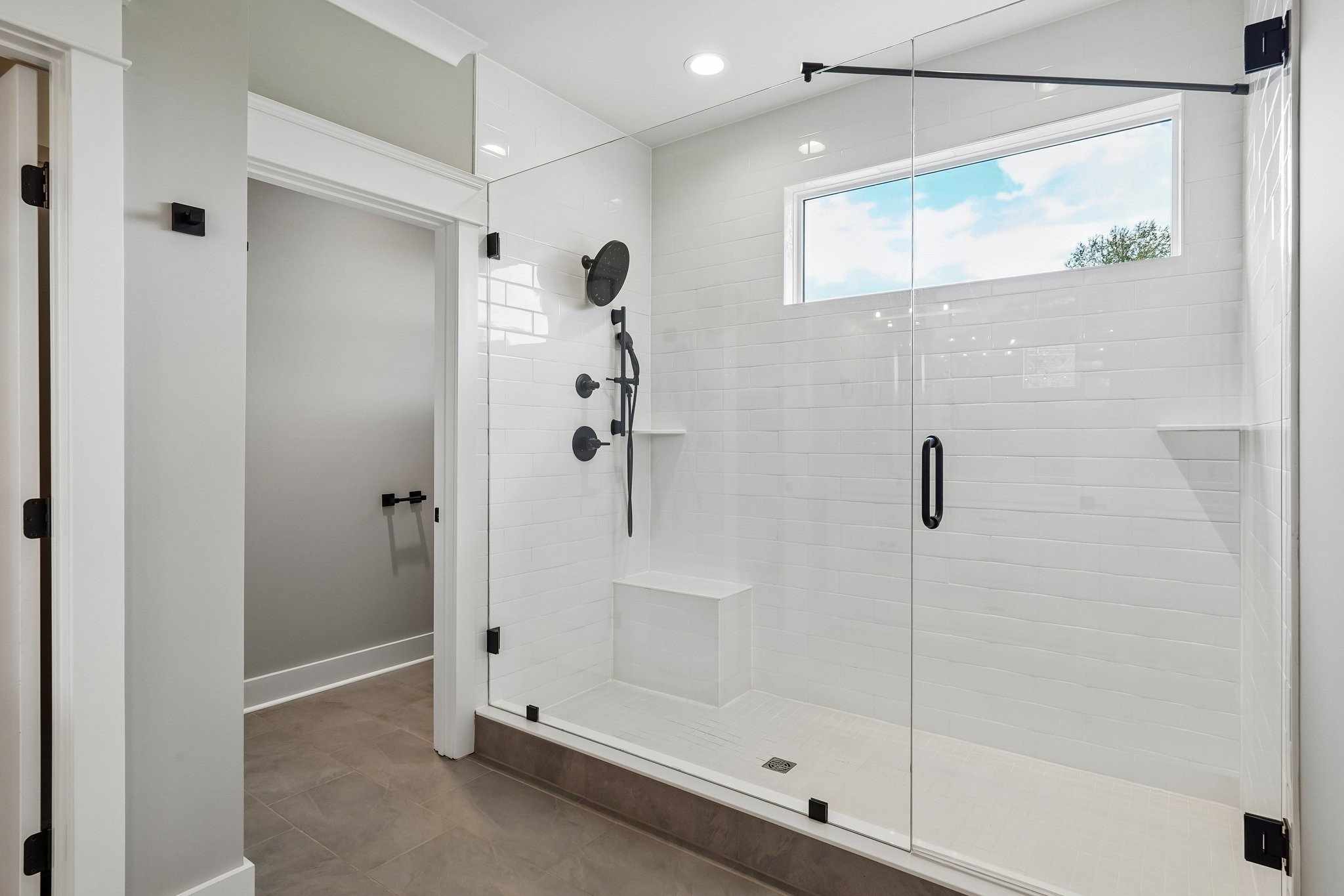 1003 Quillen Way Property Photo 26