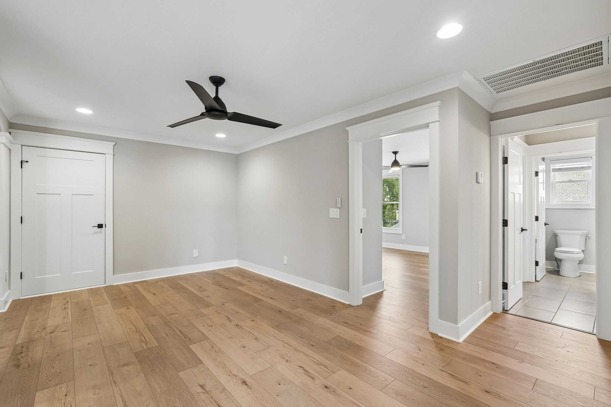 1003 Quillen Way Property Photo 32
