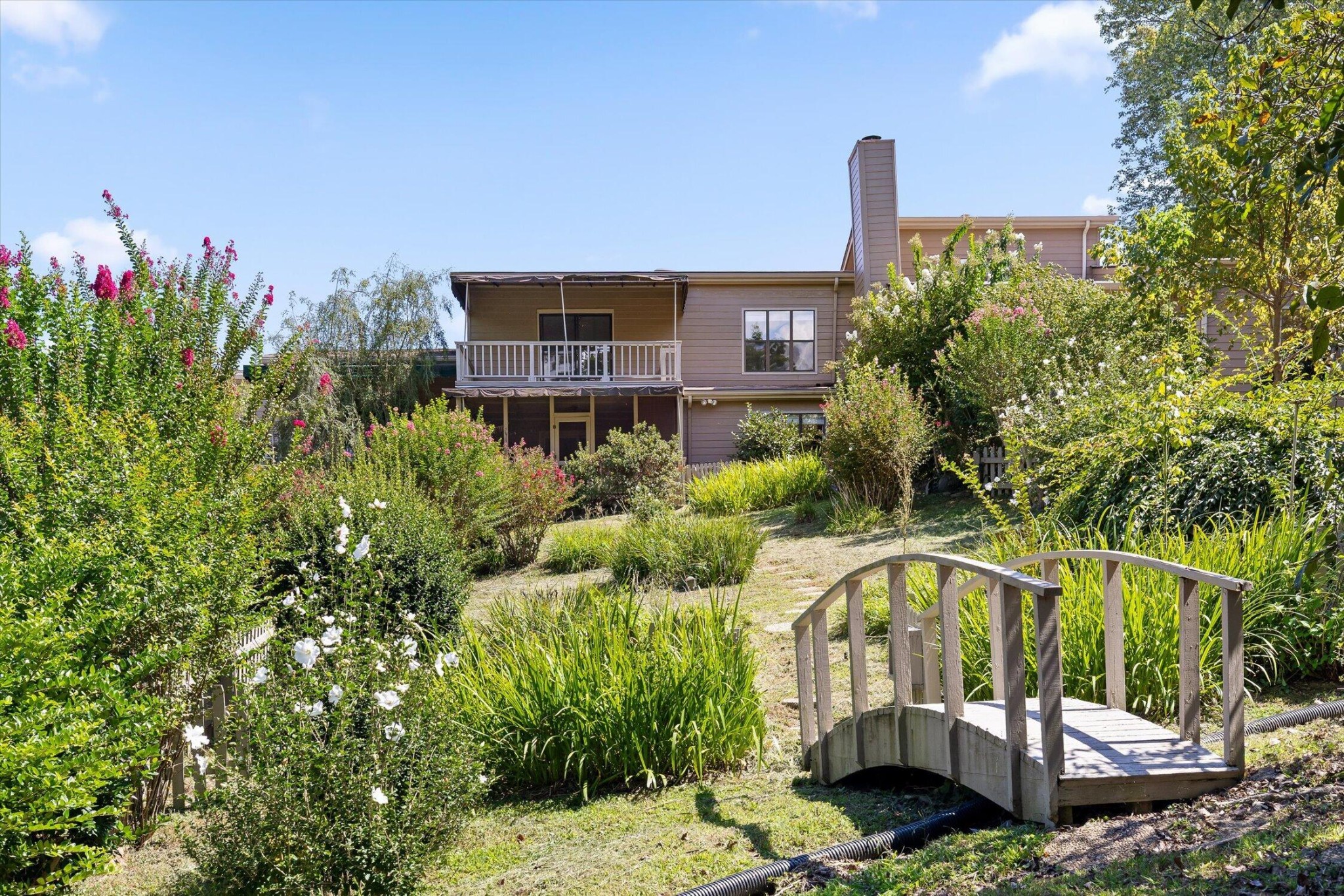 5937 Rainbow Springs Drive Property Photo 1