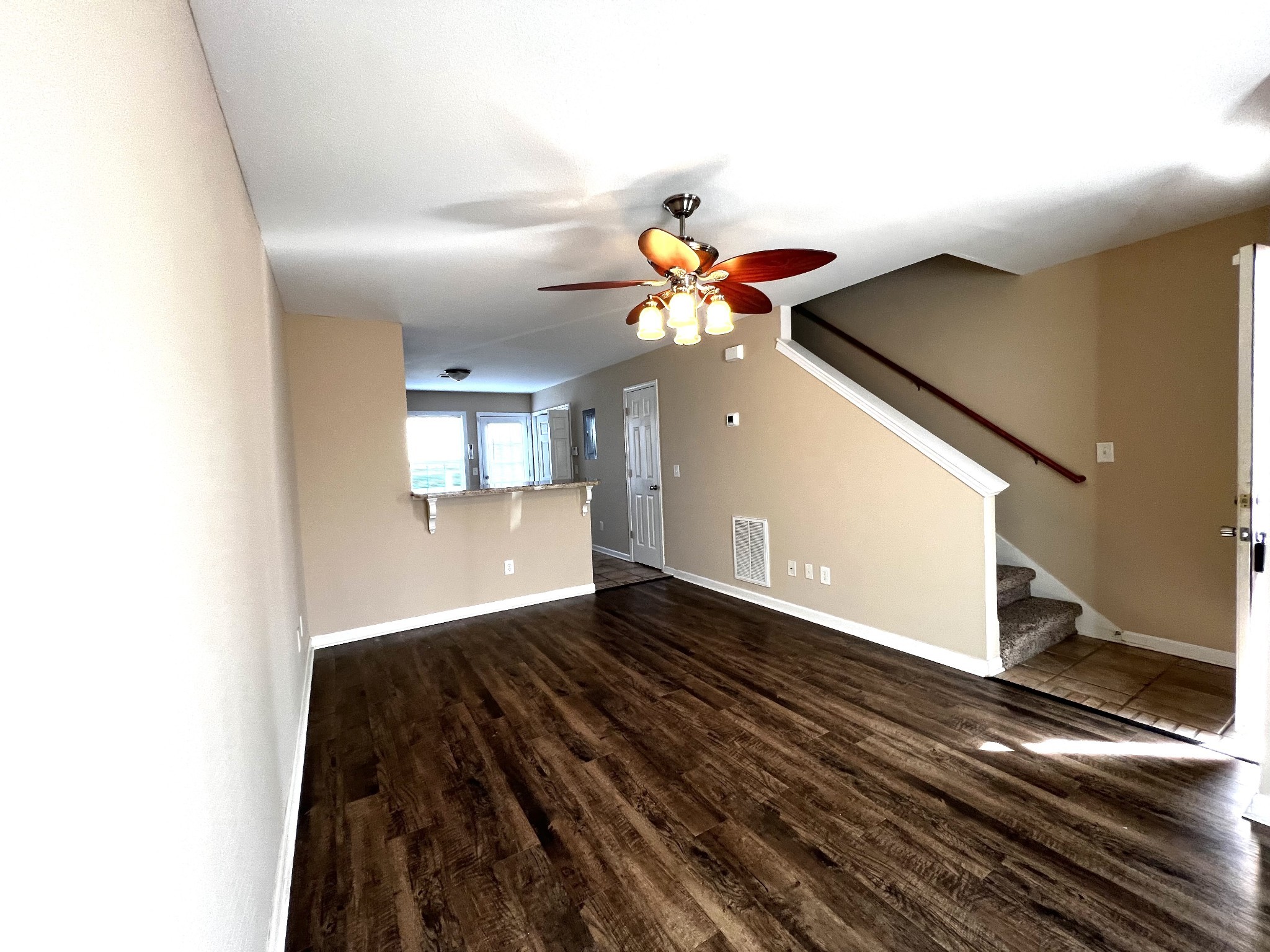 769 Cherrybark Ln Property Photo 3