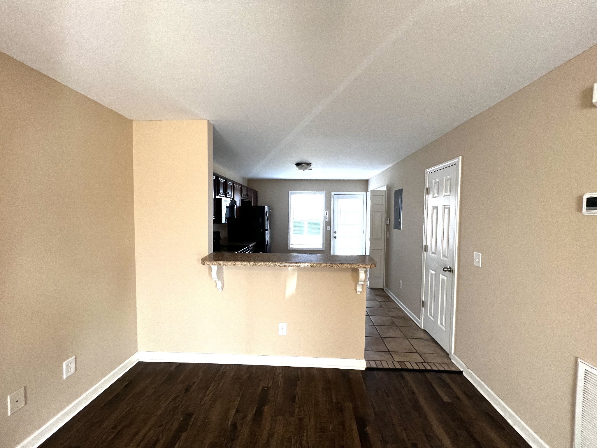 769 Cherrybark Ln Property Photo 4