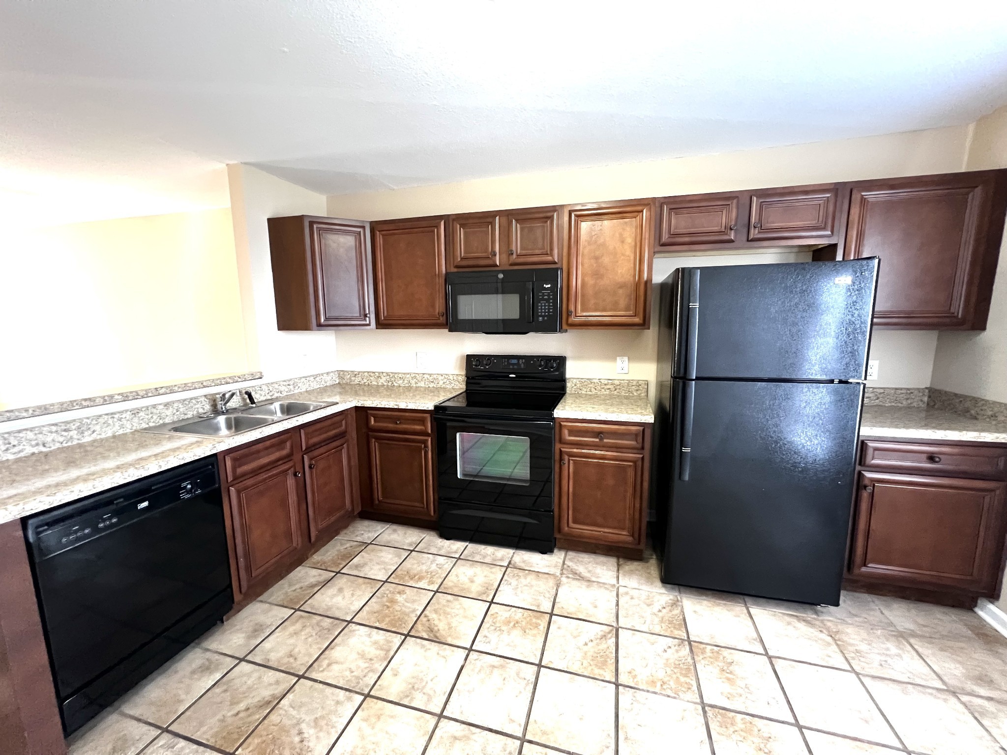 769 Cherrybark Ln Property Photo 5