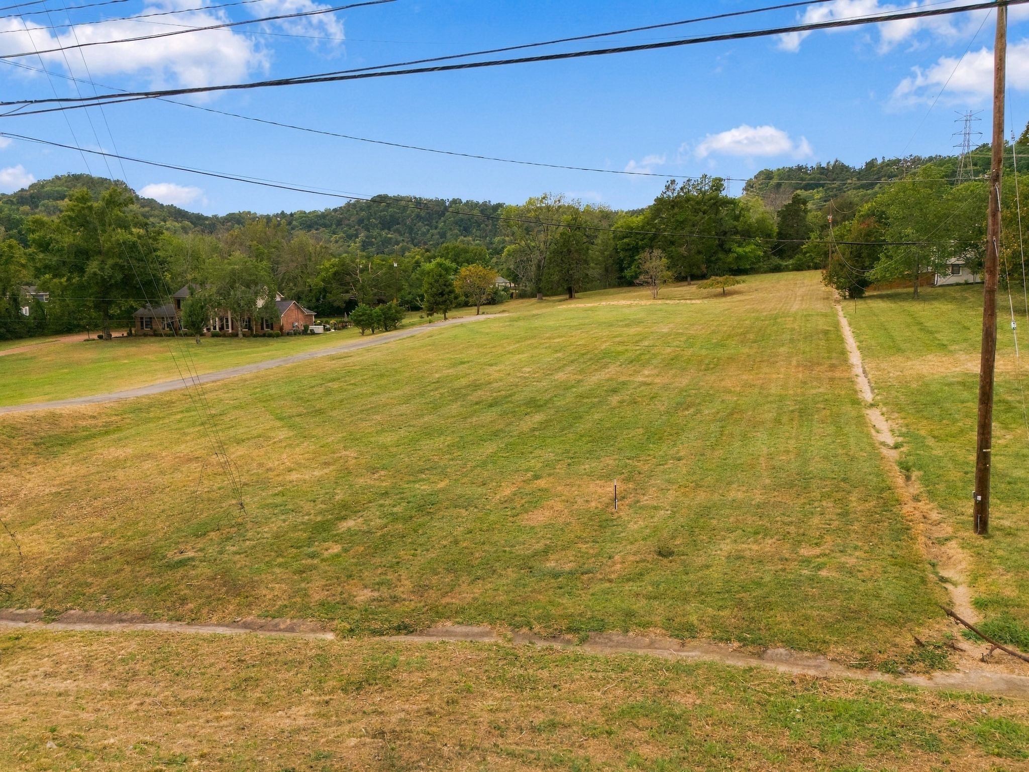 5309 Franklin Pike Property Photo 1