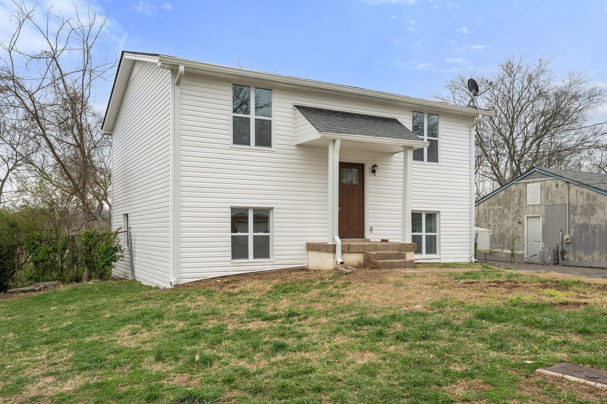 4836 Barclay Square Dr Property Photo 4