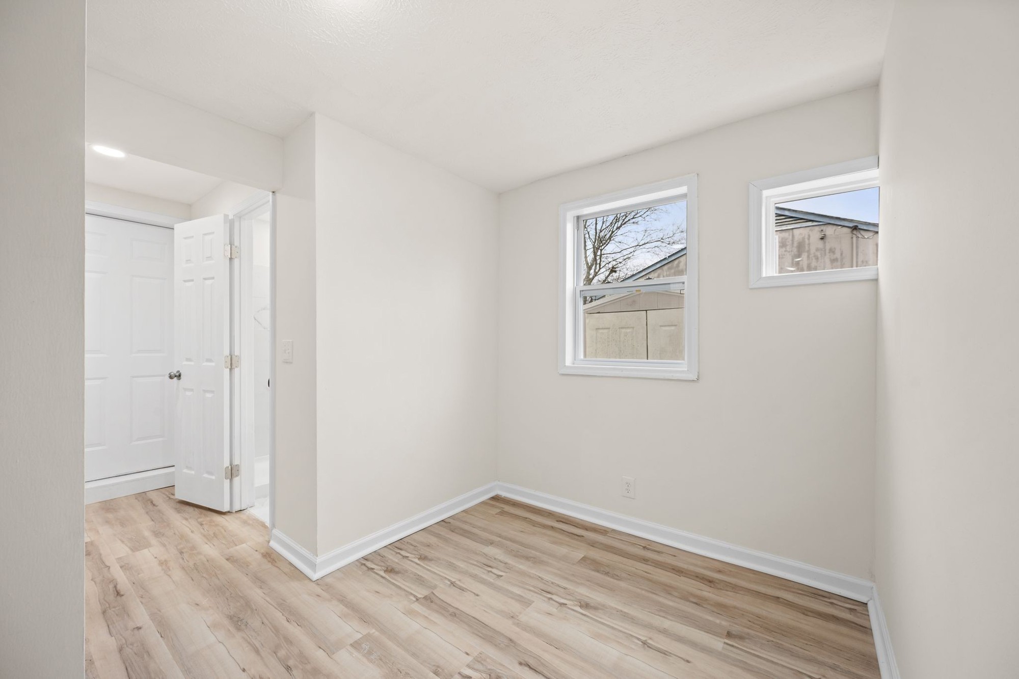 4836 Barclay Square Dr Property Photo 14