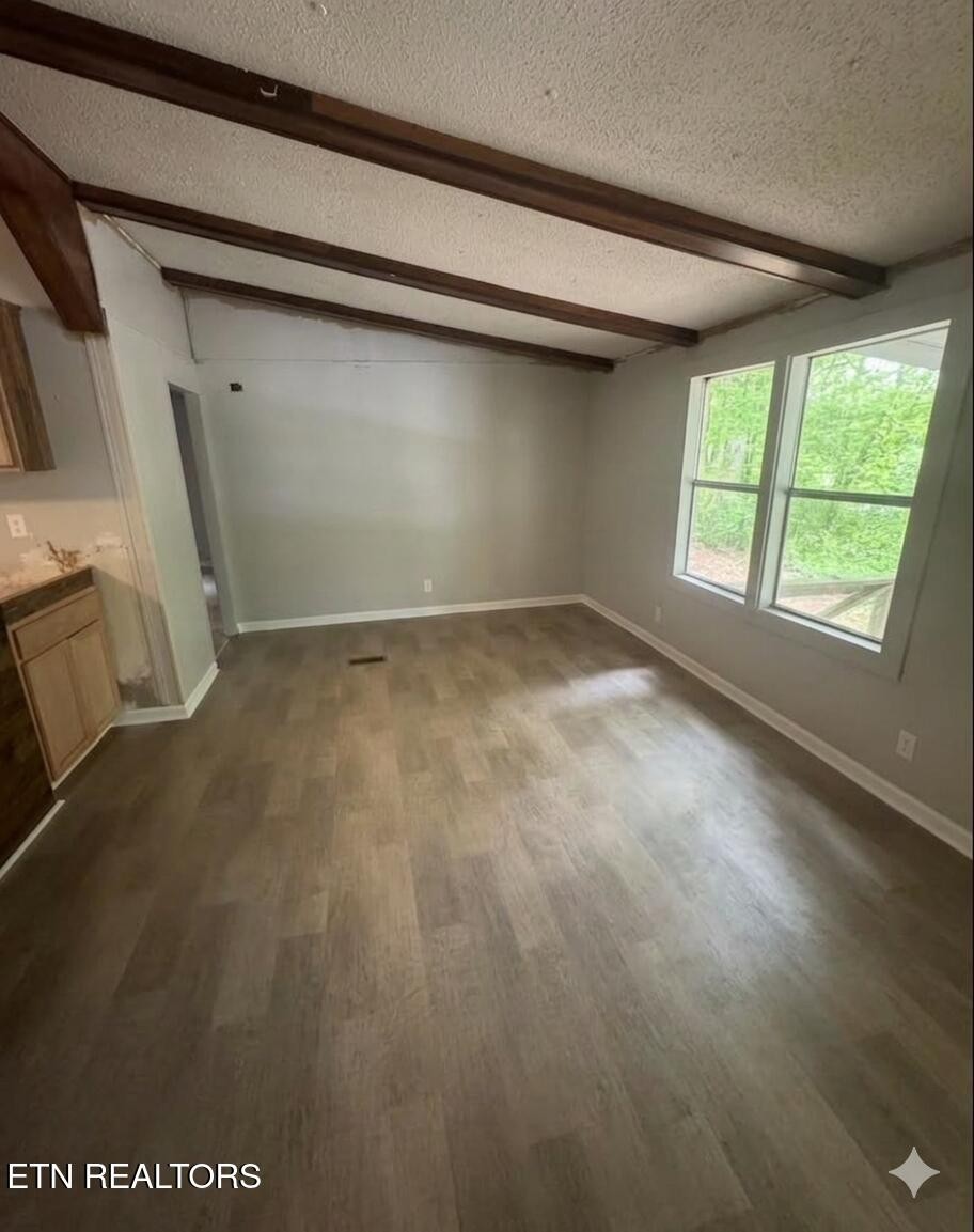182 County Road 703 Property Photo 9