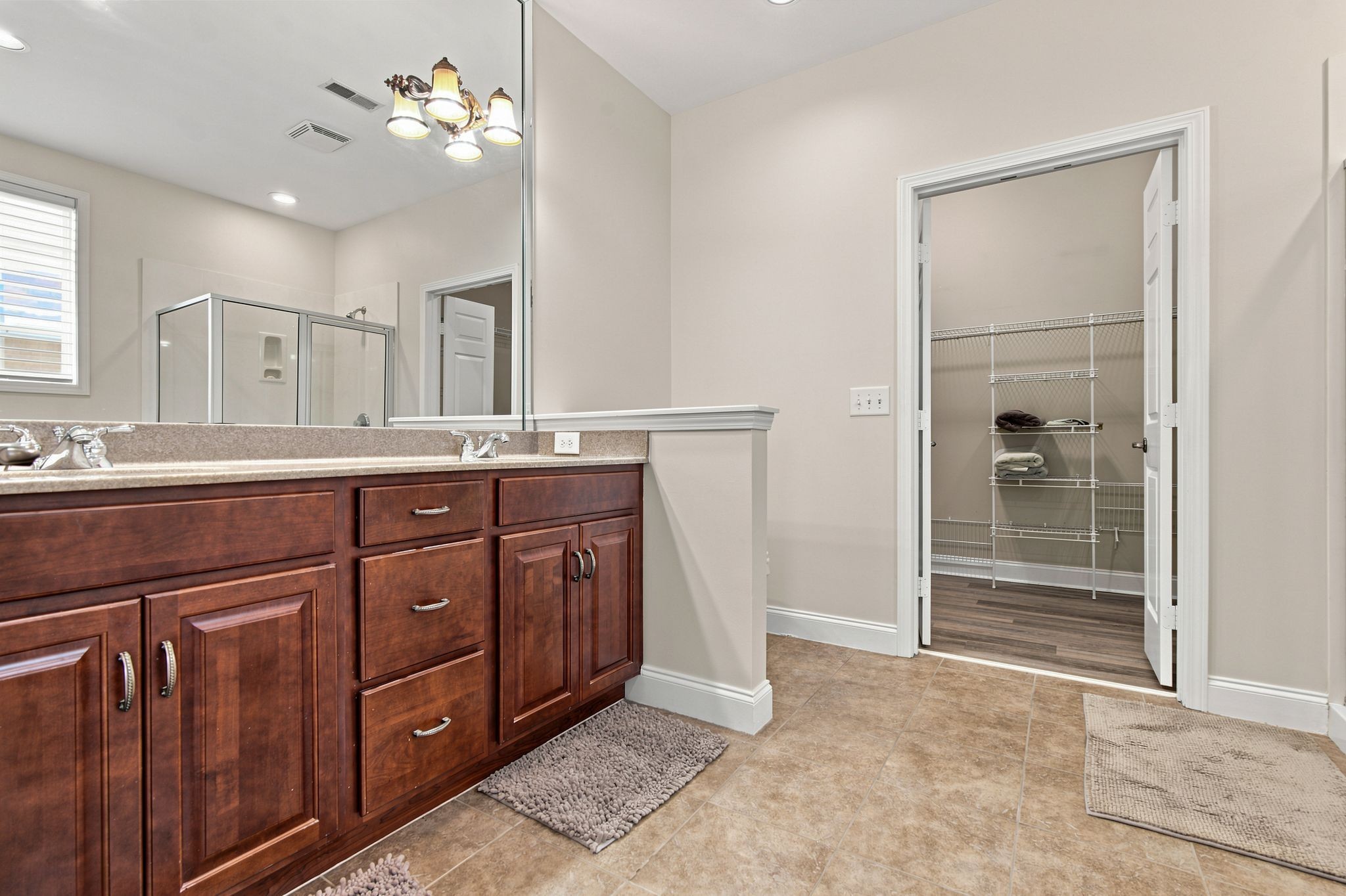 1009 Larkwood Dr Property Photo 31