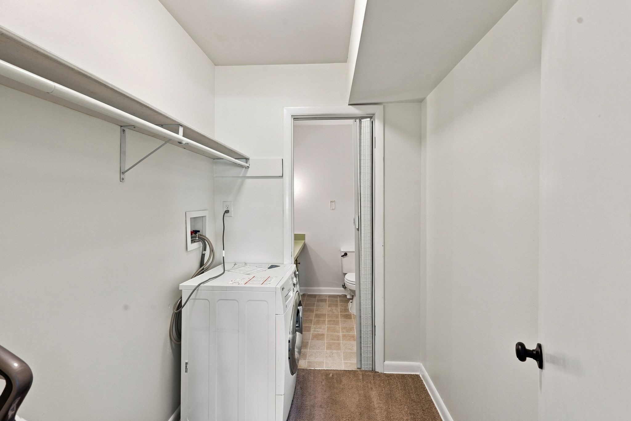 420 Walton Ln Property Photo 19