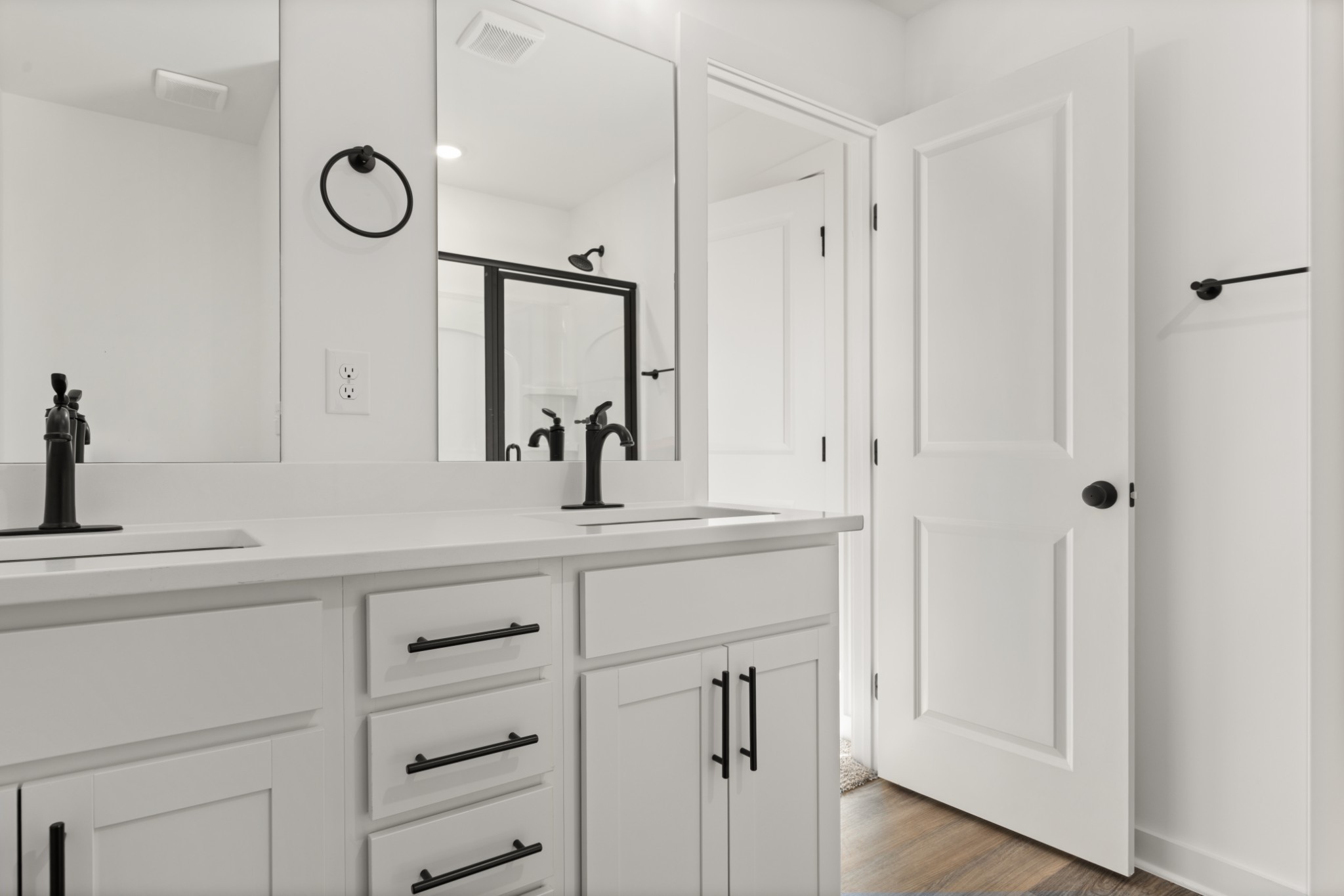 1116 Marlowe Lndg Property Photo 15