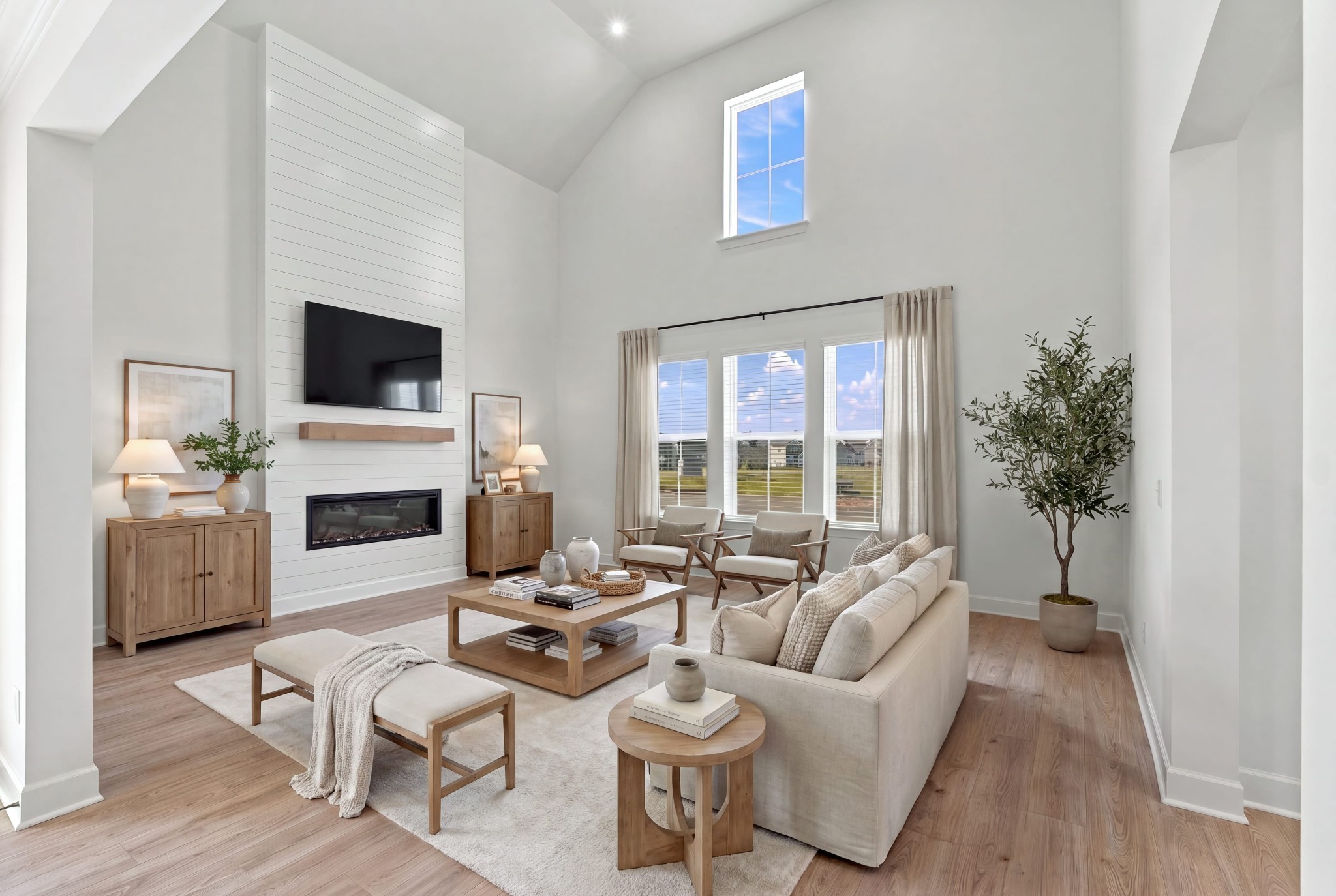 1030 Pasture View Way Property Photo 4
