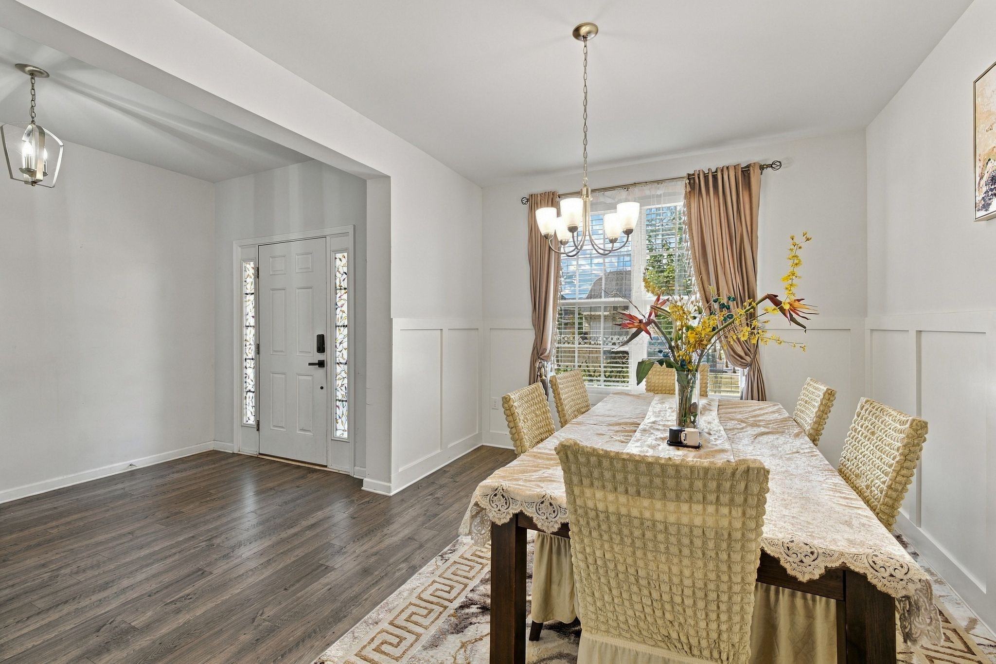 2932 Hardwick St, N Property Photo 9