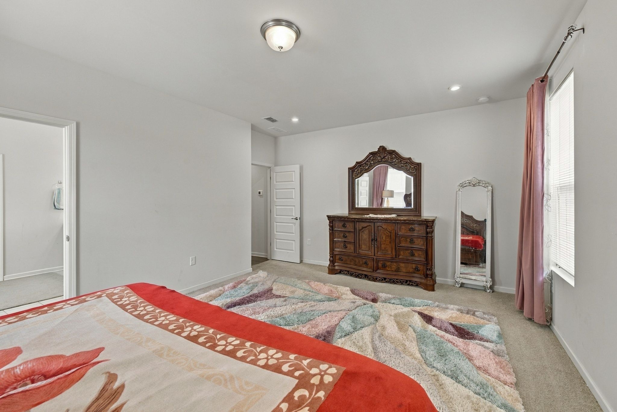 2932 Hardwick St, N Property Photo 21