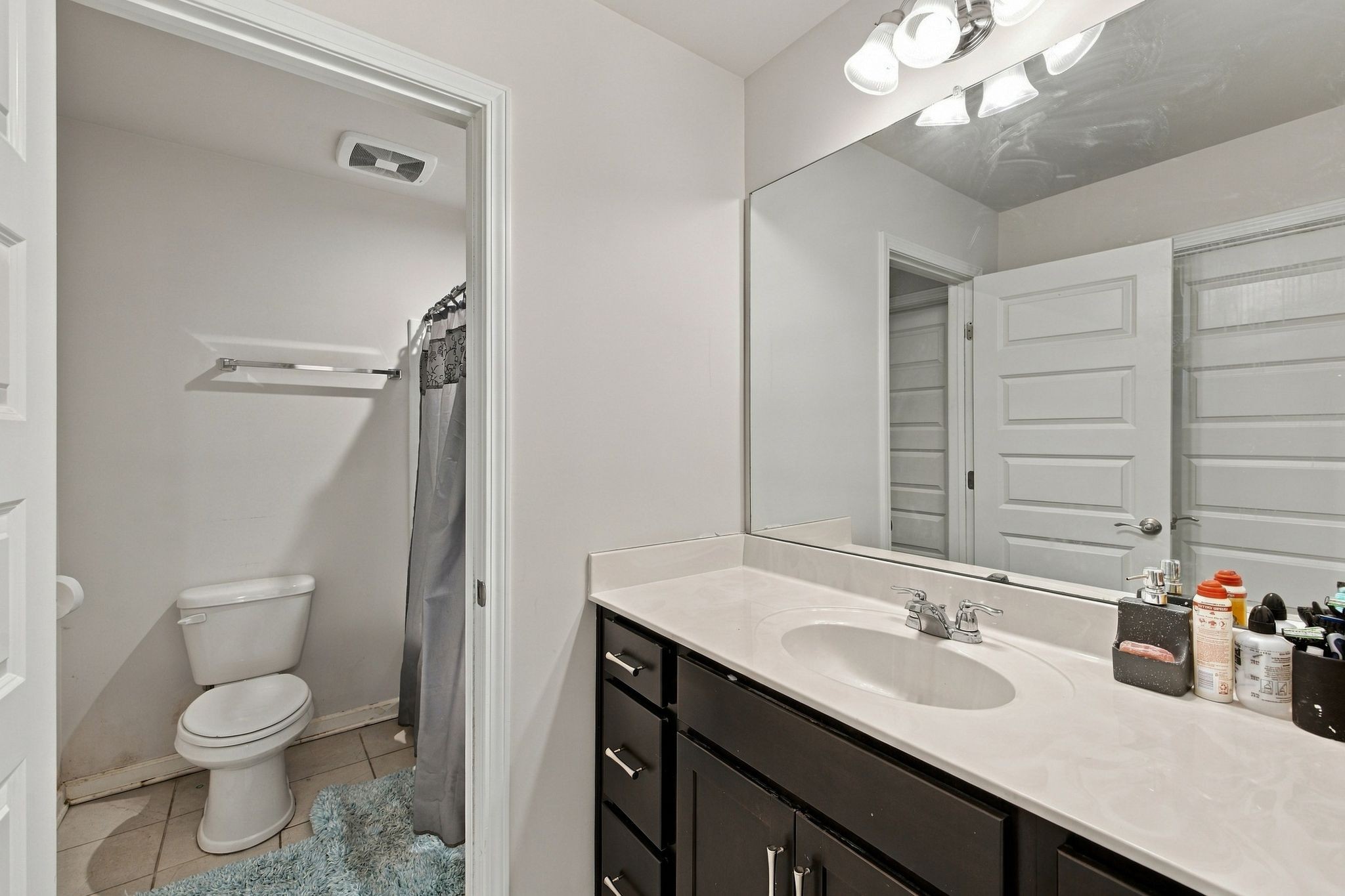 2932 Hardwick St, N Property Photo 35