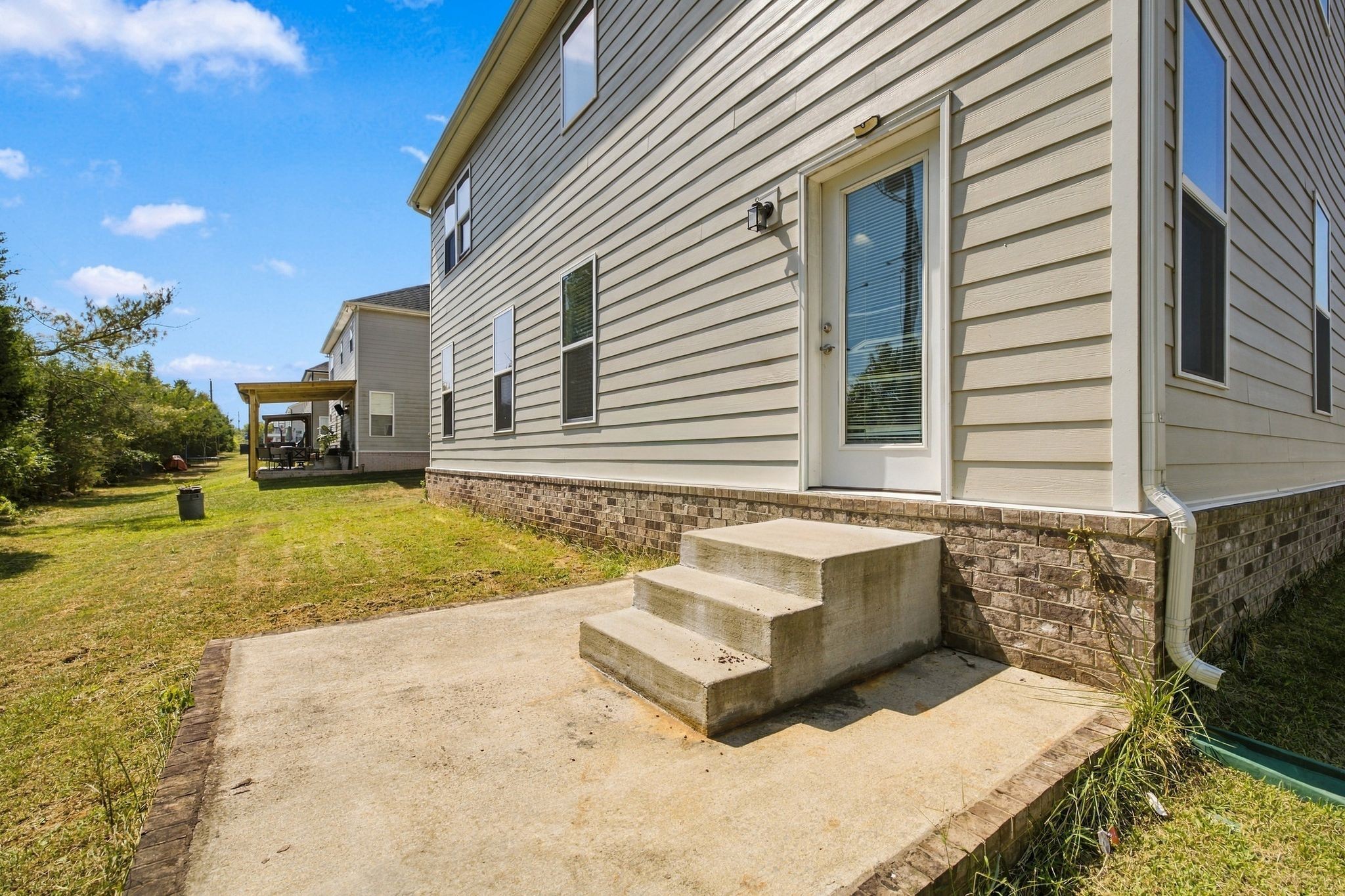 2932 Hardwick St, N Property Photo 39