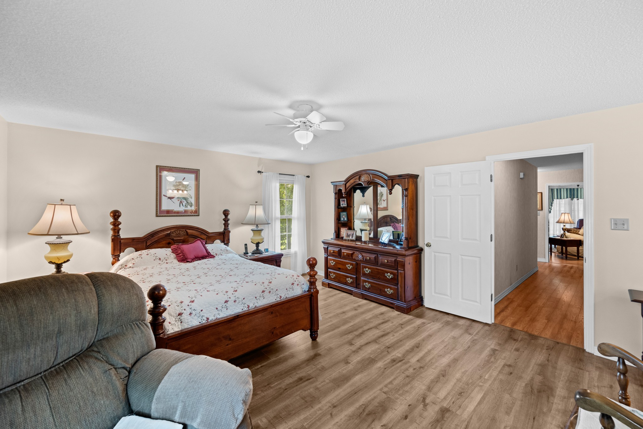 663 Asbury Rd Property Photo 38