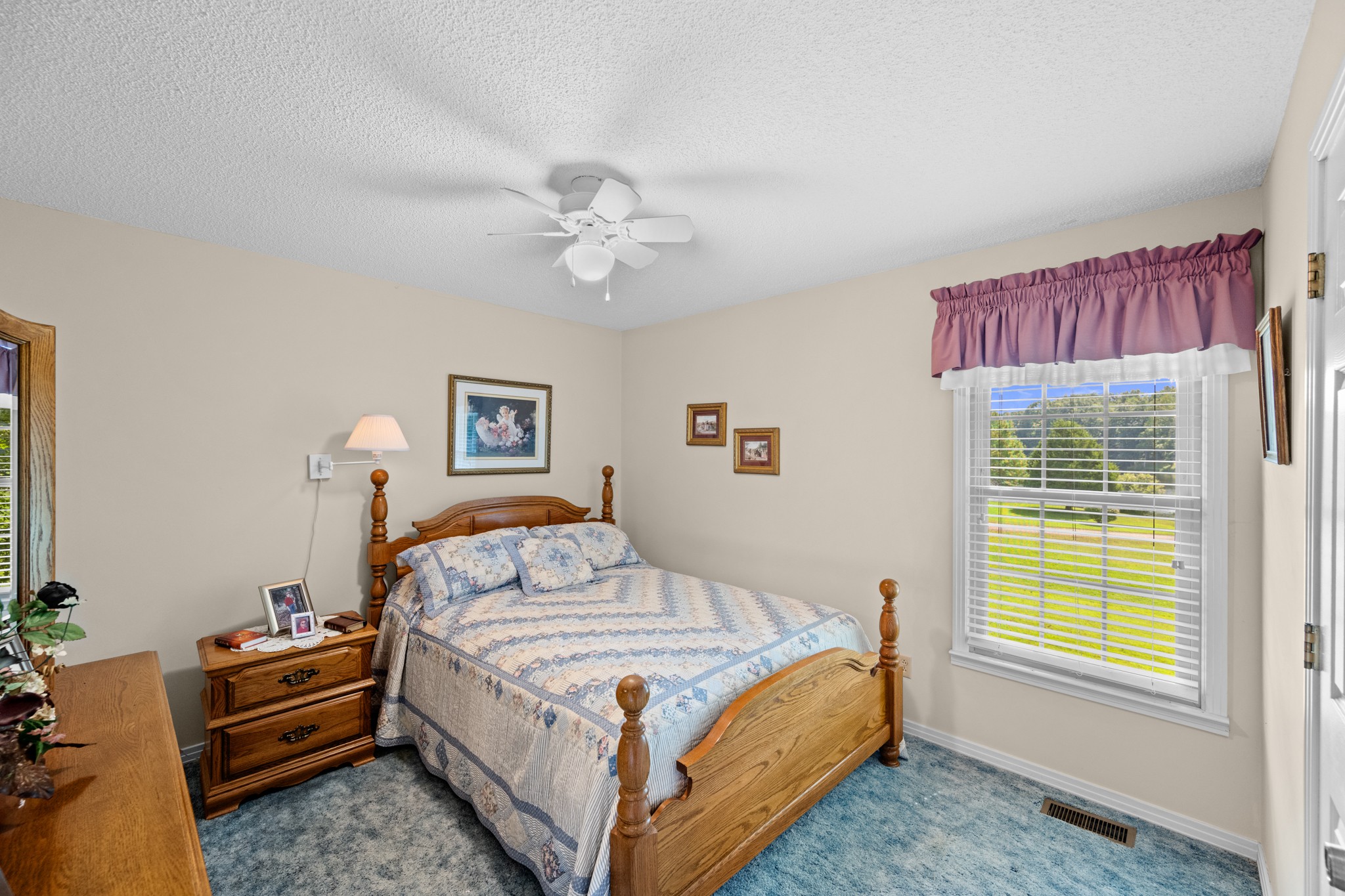 663 Asbury Rd Property Photo 43