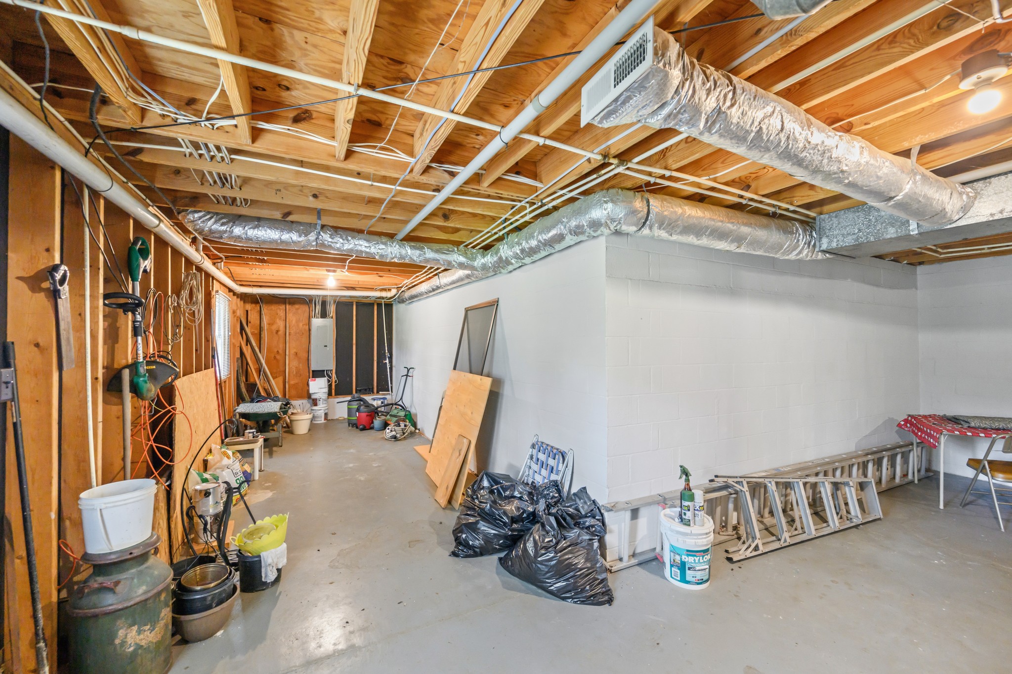 663 Asbury Rd Property Photo 52