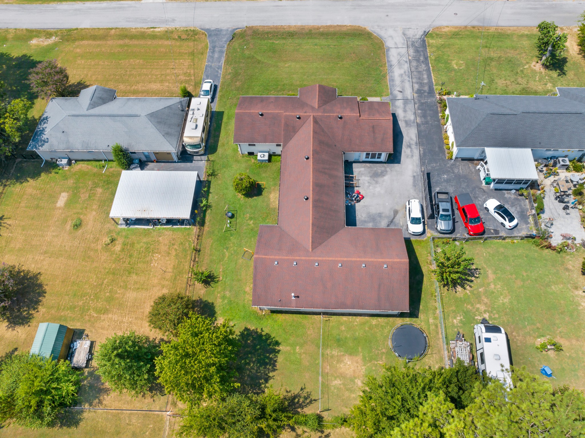 411 Colgate Ave Property Photo 8