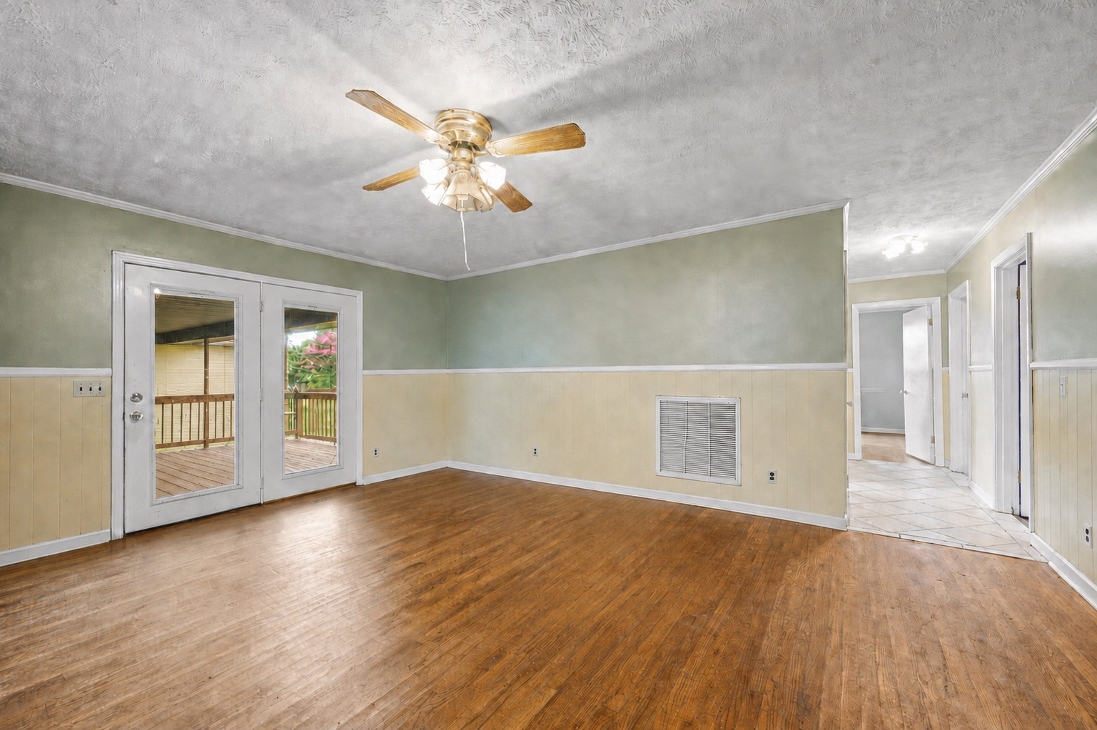 411 Colgate Ave Property Photo 14