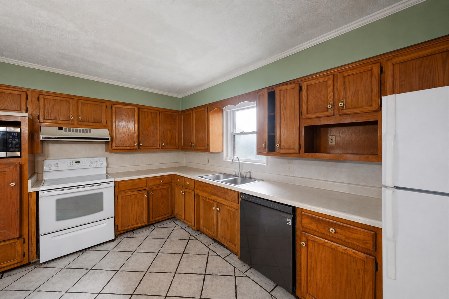 411 Colgate Ave Property Photo 21