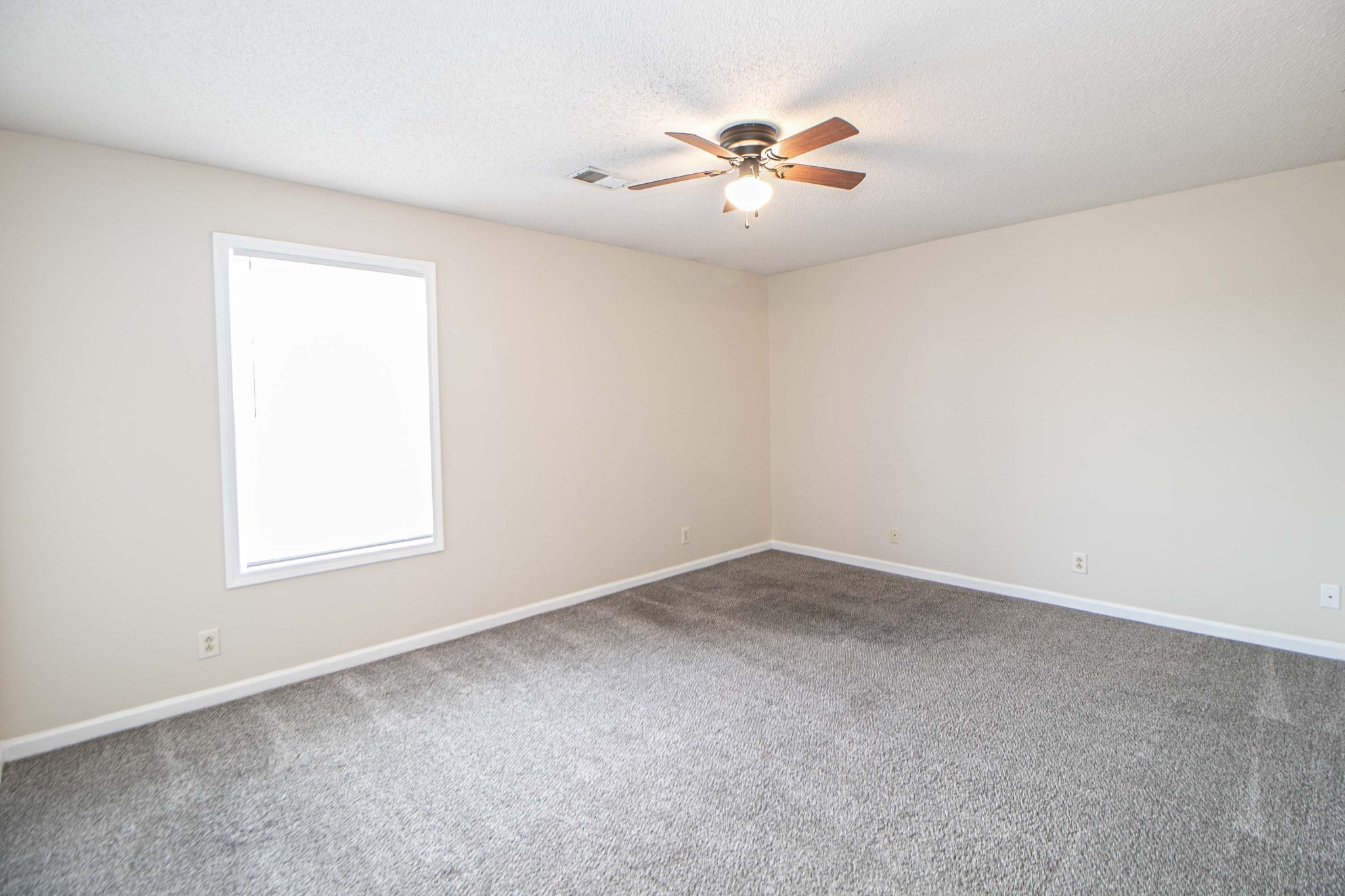 378 Jack Miller Blvd Property Photo 8