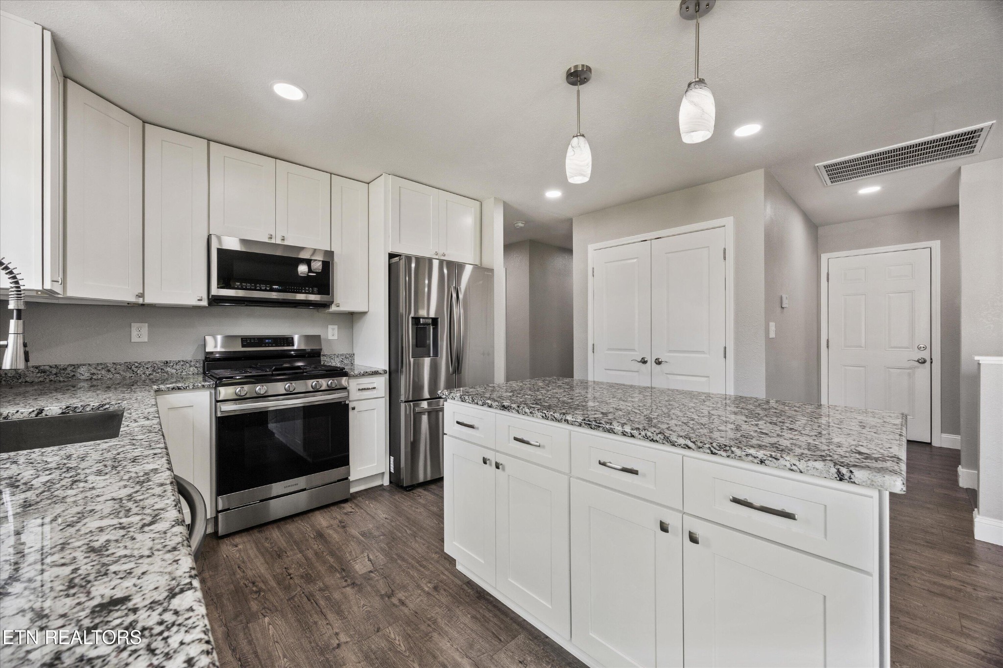 1326 Raulston Rd Property Photo 17