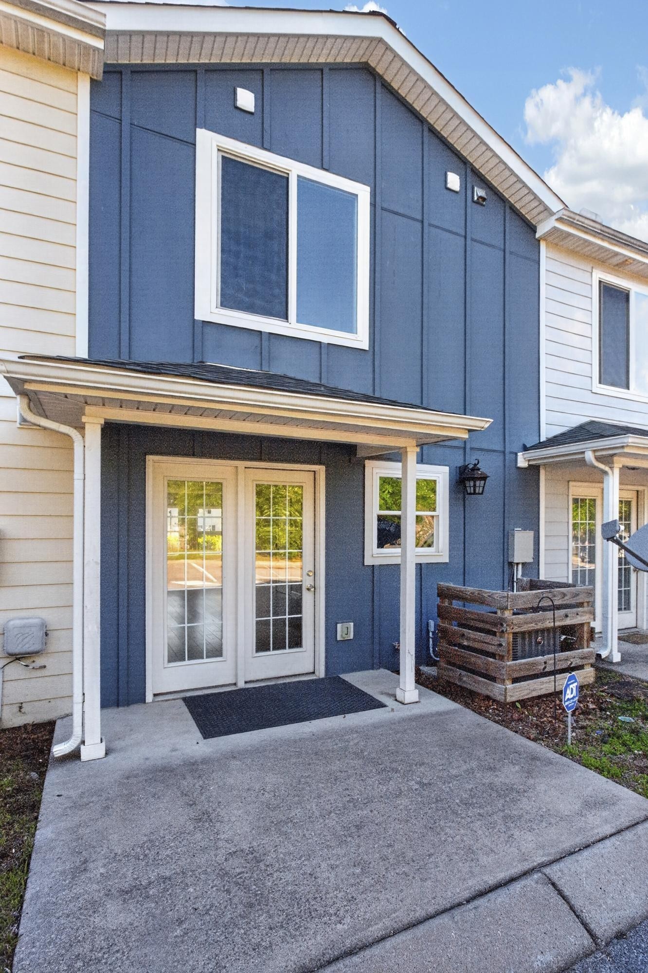 841 Hastings St Property Photo 26