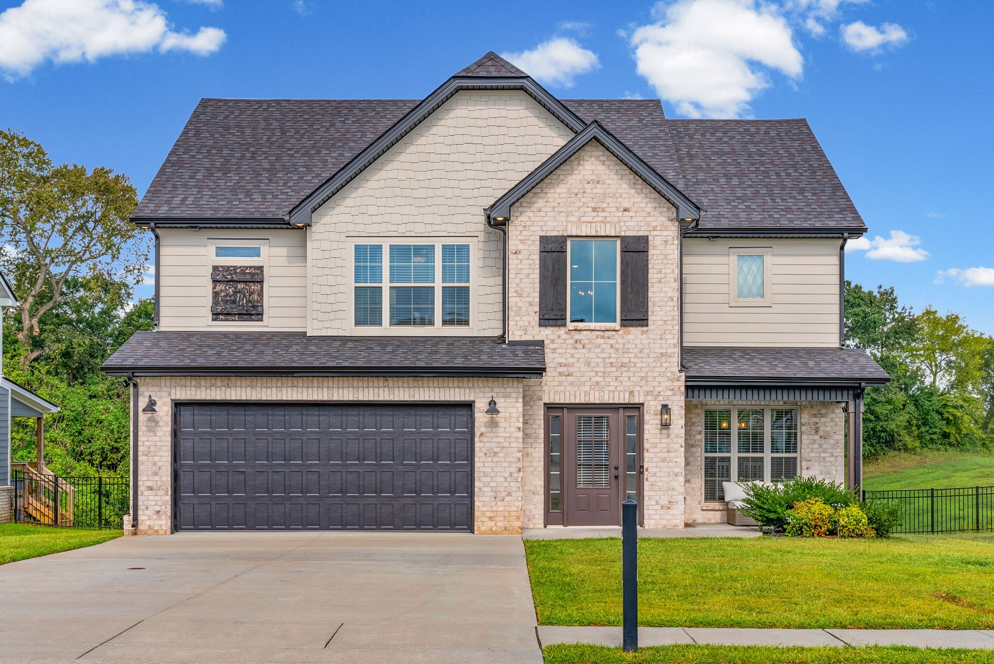 1517 Collins View Way Property Photo 1
