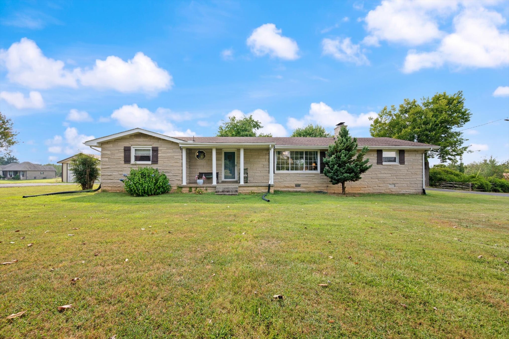7559 Scottsville Rd Property Photo 1