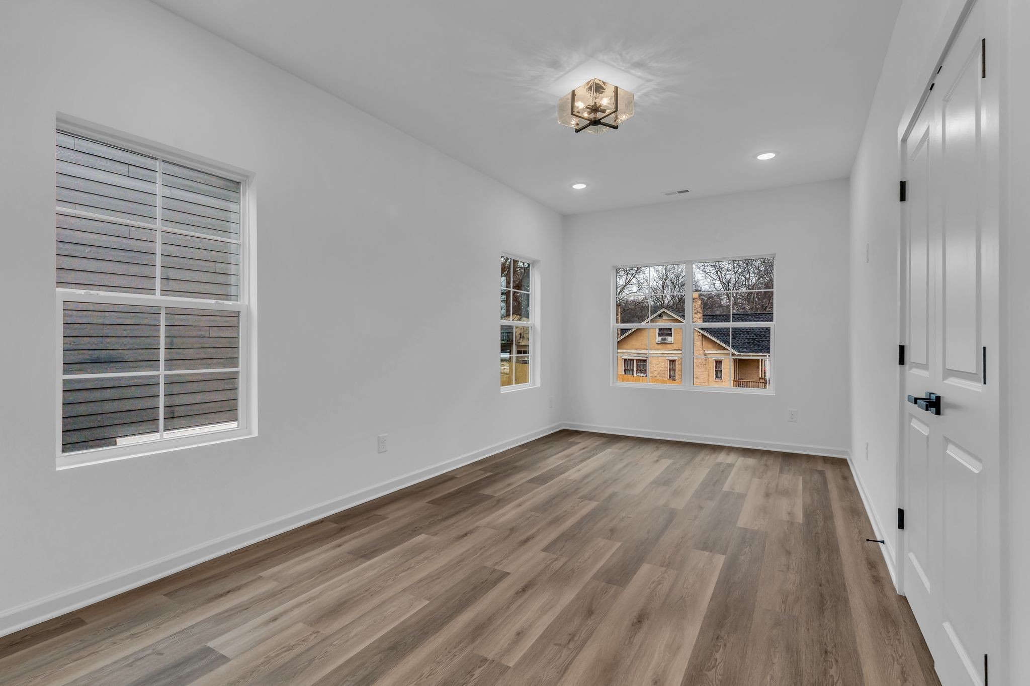 725 Idlewild Dr Property Photo 14