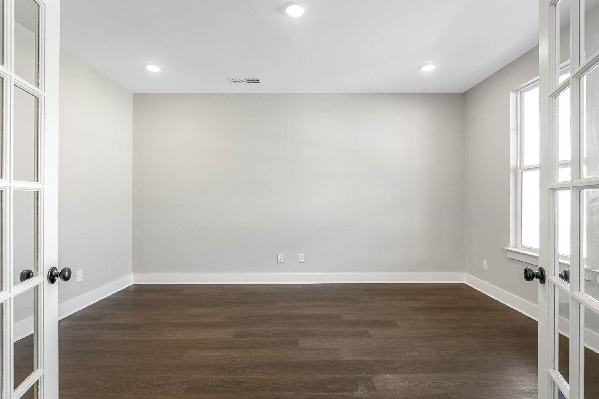2655 John Dale Drive Property Photo 8
