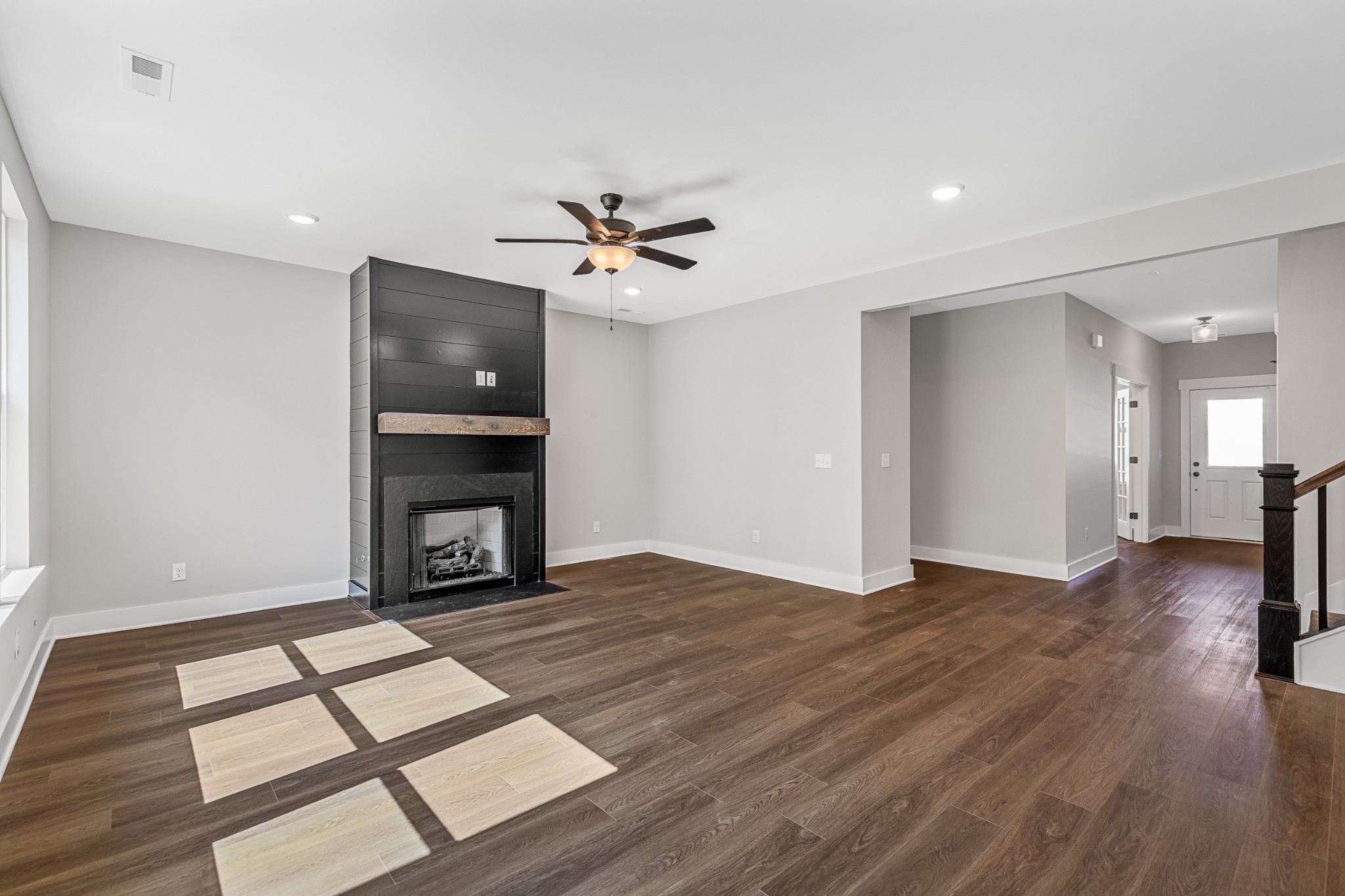 2655 John Dale Drive Property Photo 12
