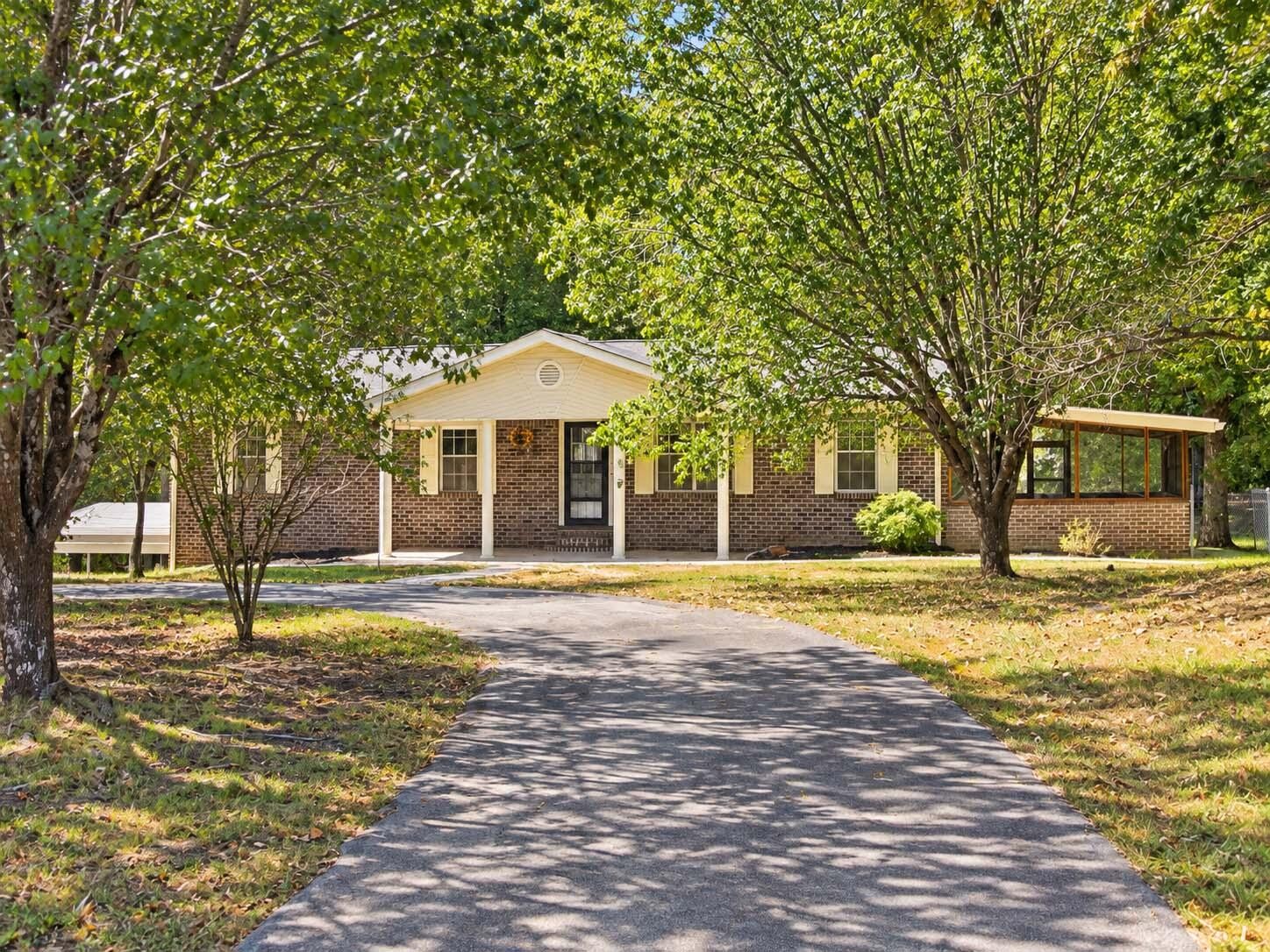 139 Chestuee Drive, NE