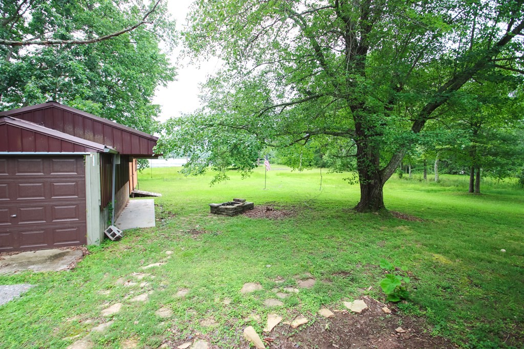 210 Kingwood Dr Property Photo 29